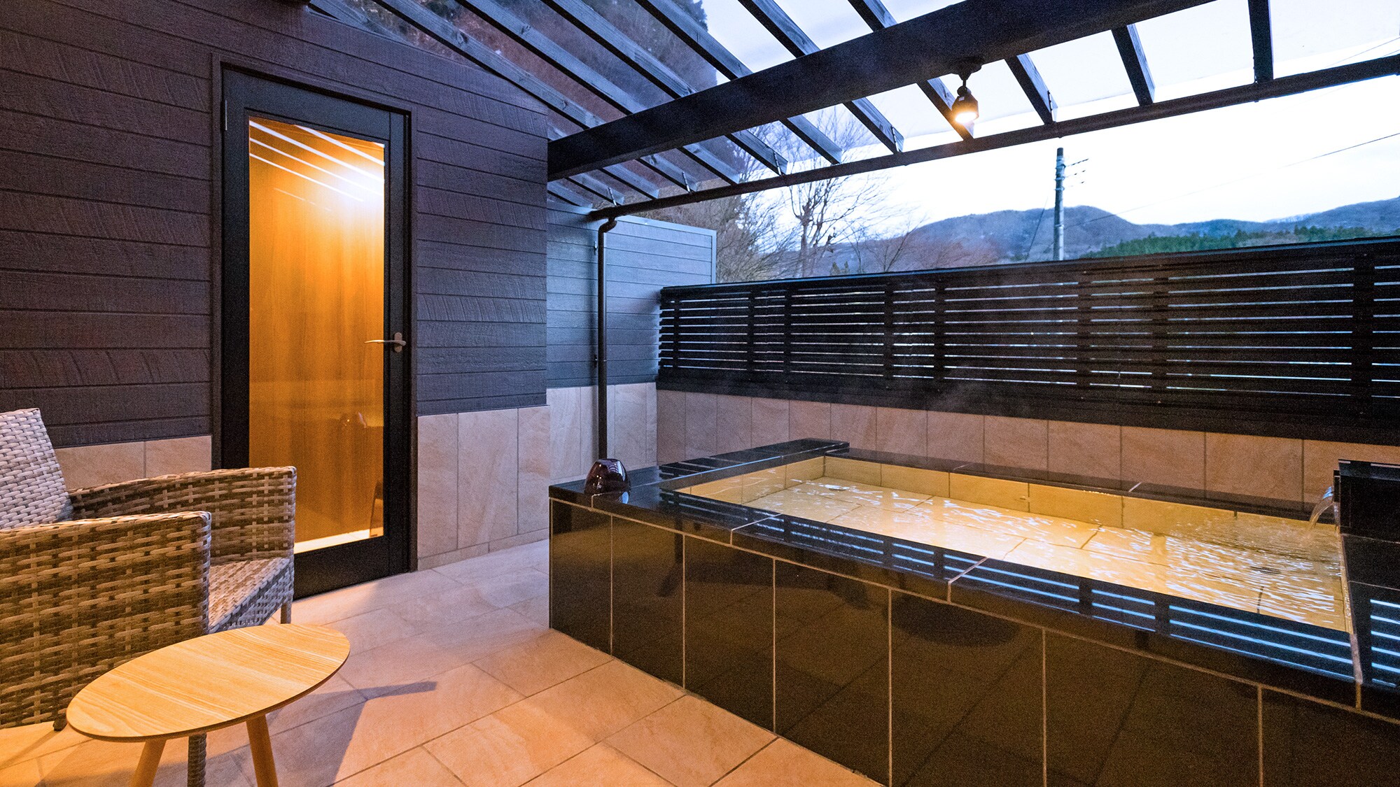 [Room with open-air bath, E-type Japanese-Western room premium, non-smoking]