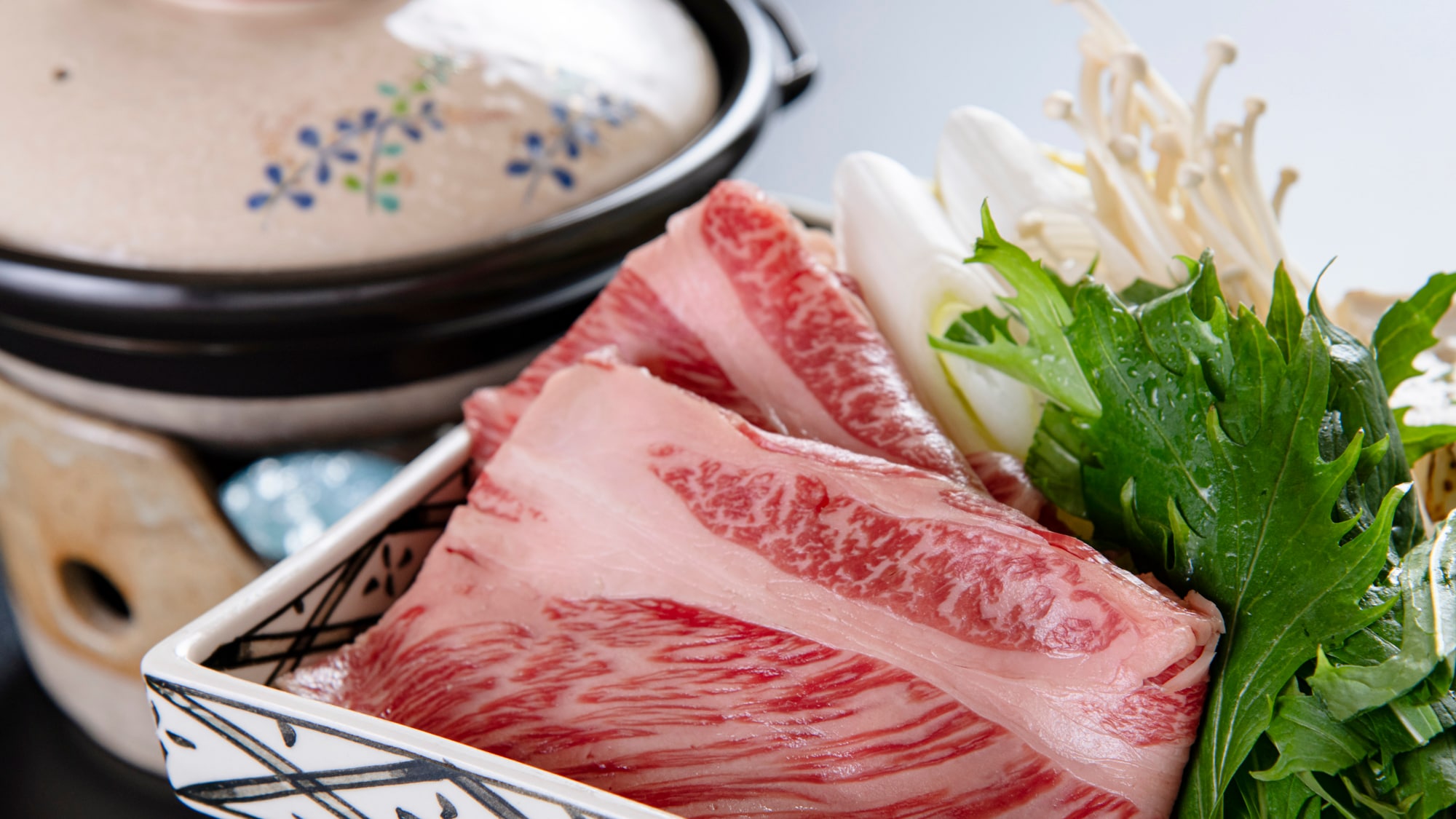 *[晚餐/标准] 热腾腾的热菜（示例）