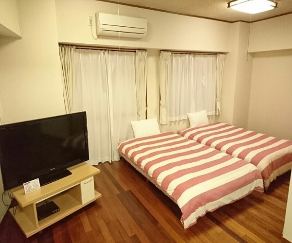 [Non-smoking] DX twin room with kitchen