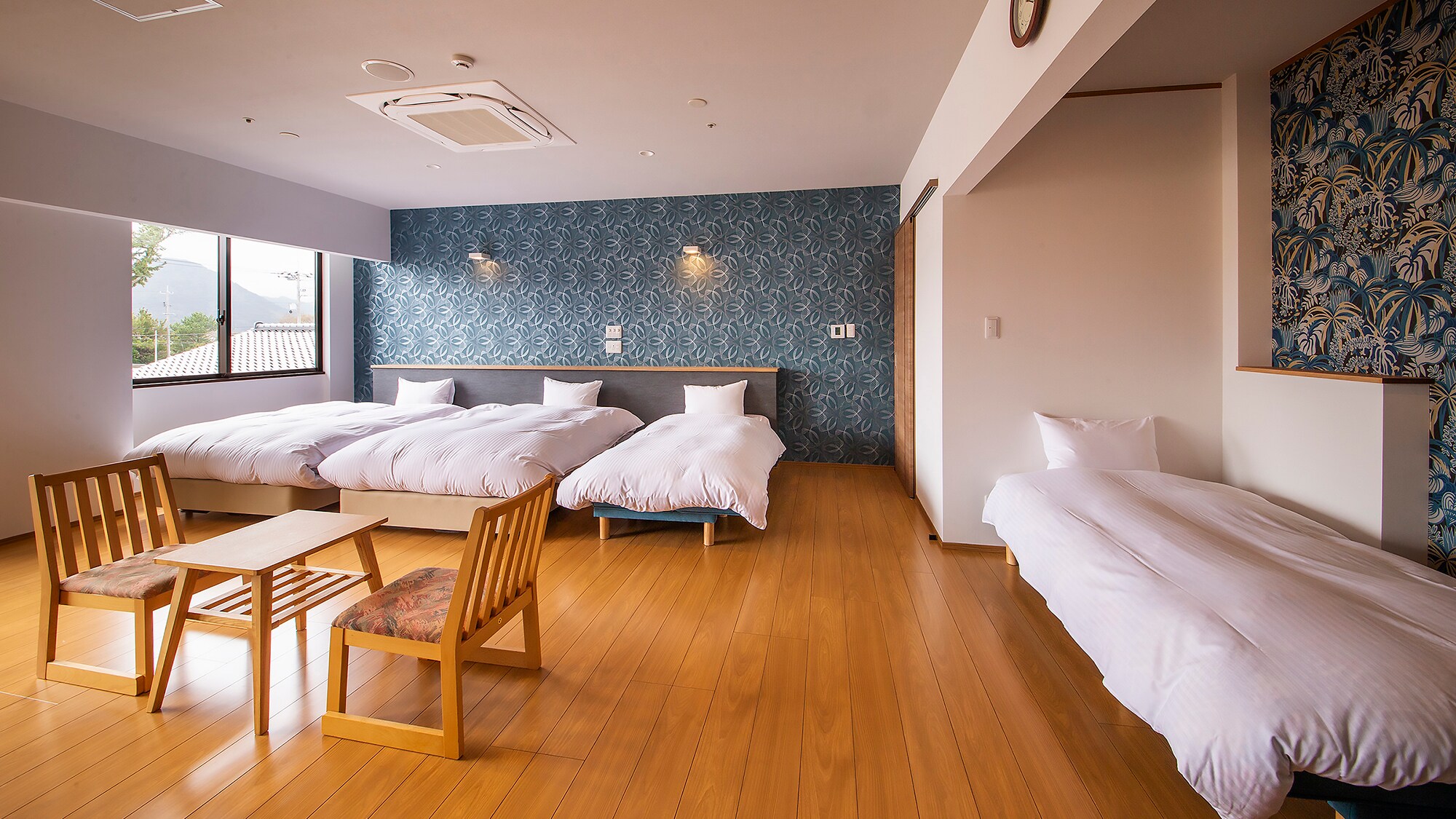 [Stylish DX Twin] With extra bed, up to 5 people can stay♪