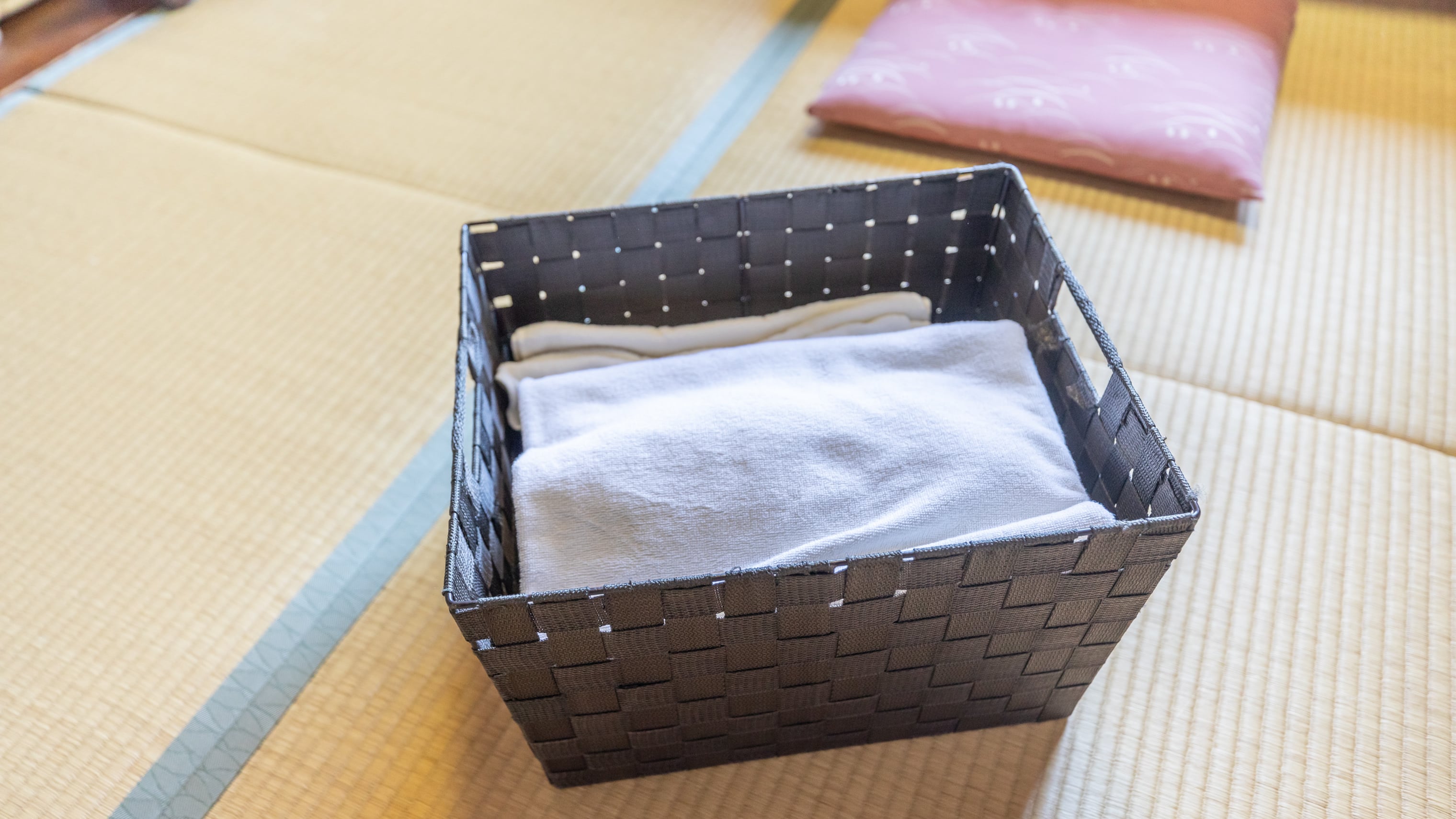 [Non-smoking] Japanese-style room for 1-3 people (shared bathroom and toilet)