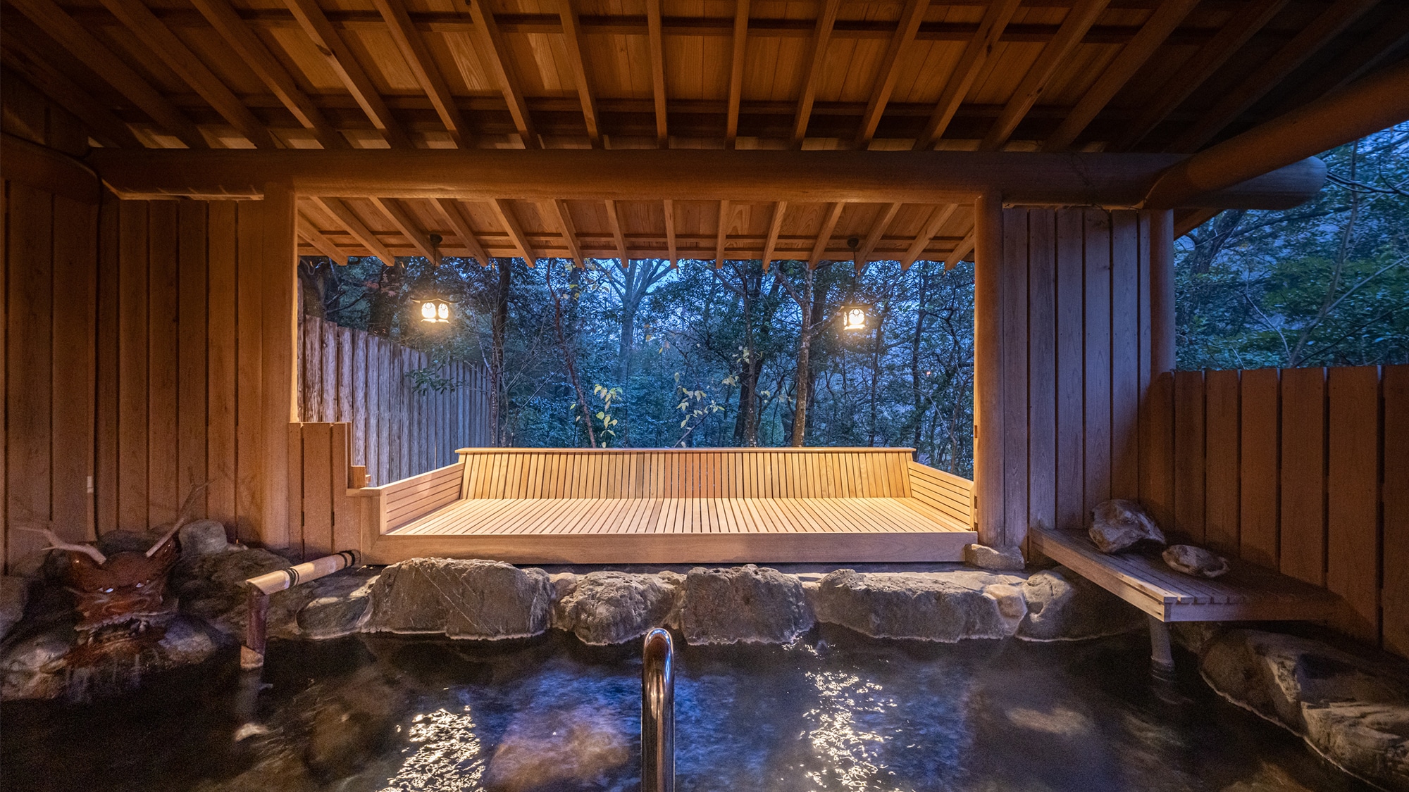 [Open-air bath] Renewal in September 2021 / Large public bath for women Open-air bath