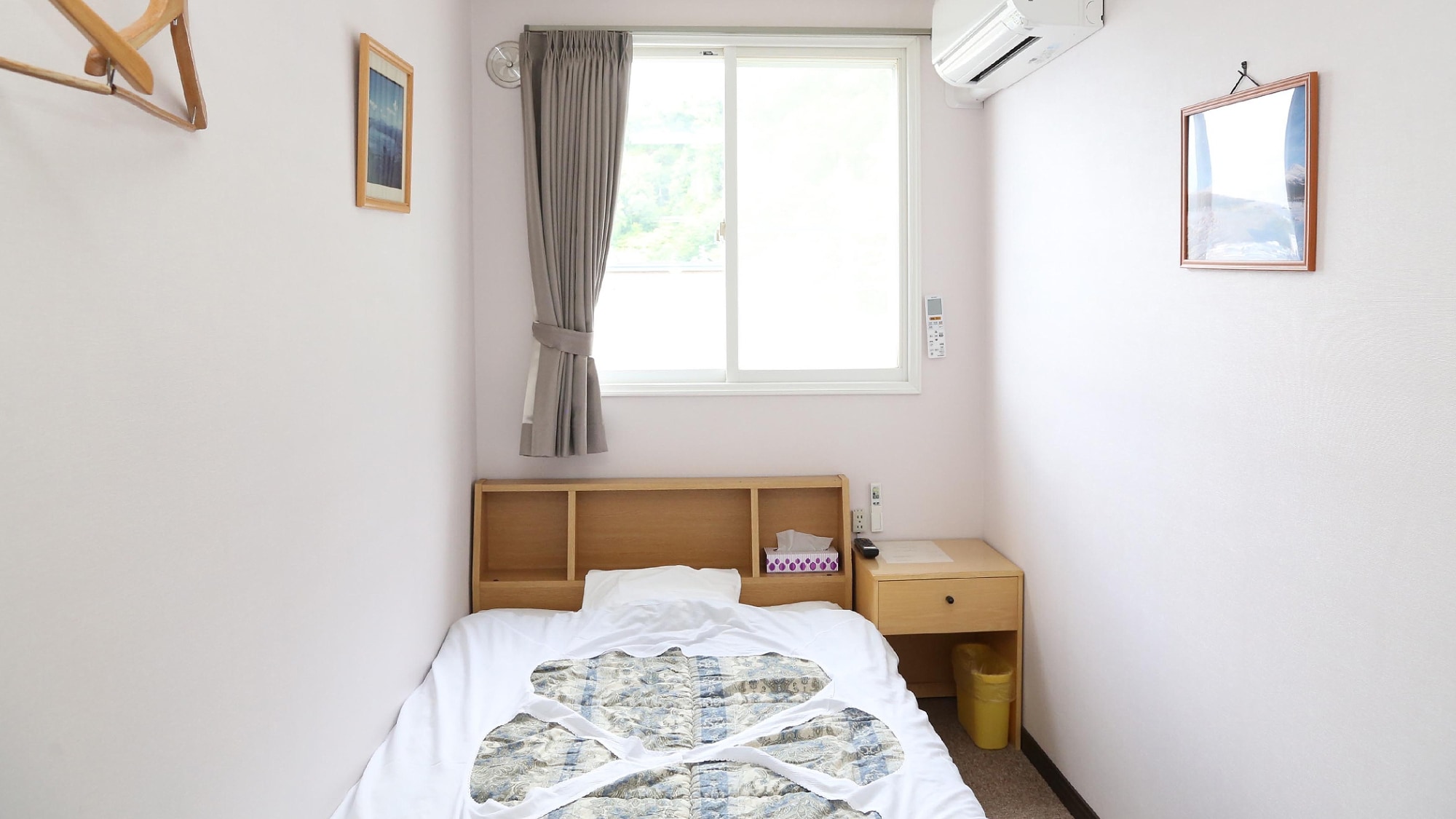 [Single] A single room that is rare in a guest house. It is popular with people traveling alone.