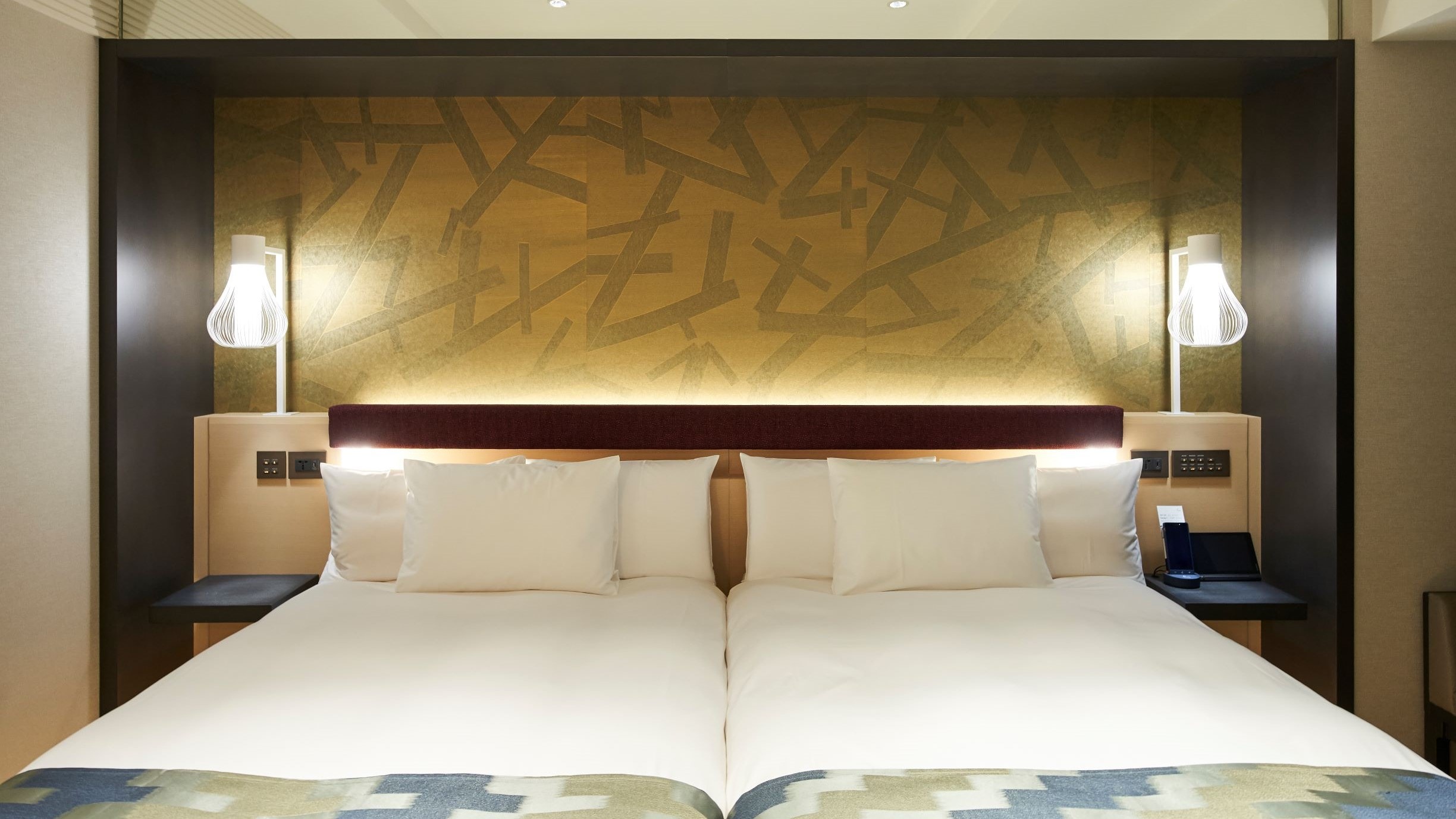 [Guest room] Corner deluxe twin (bed)
