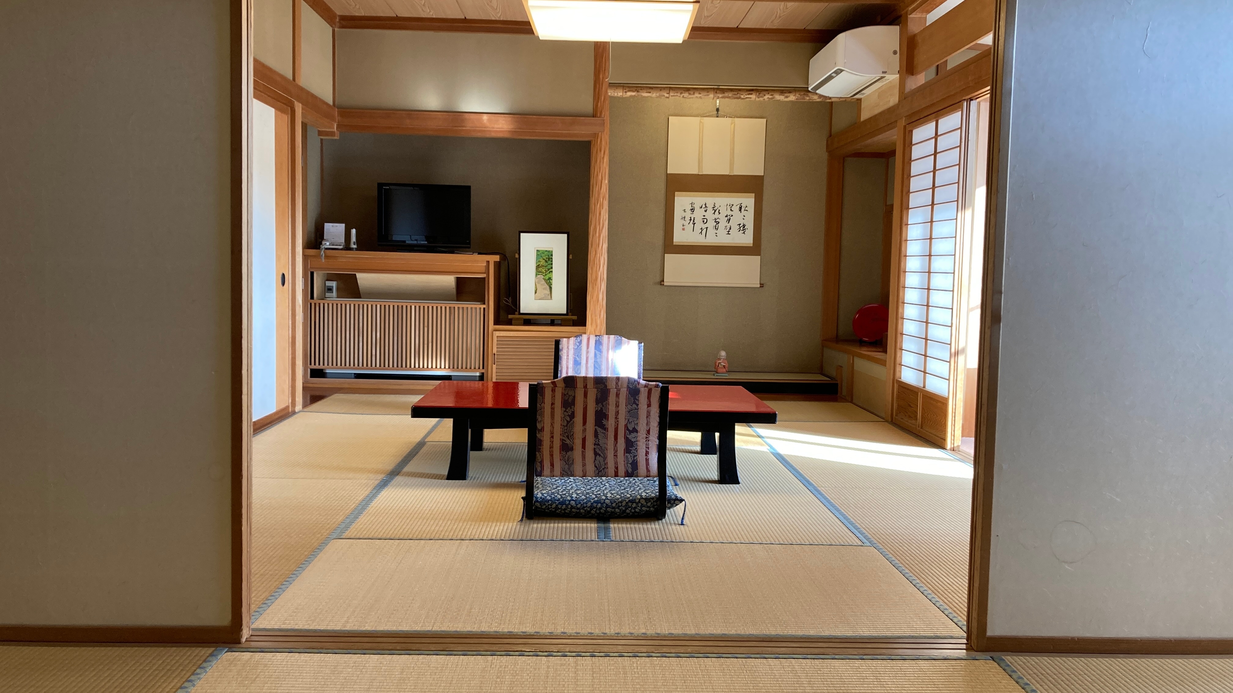 【櫻花】從隔壁房間看到的主房間景色