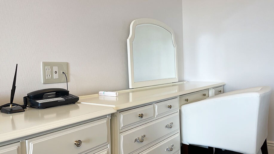 [Suite Room] This room is based on white.