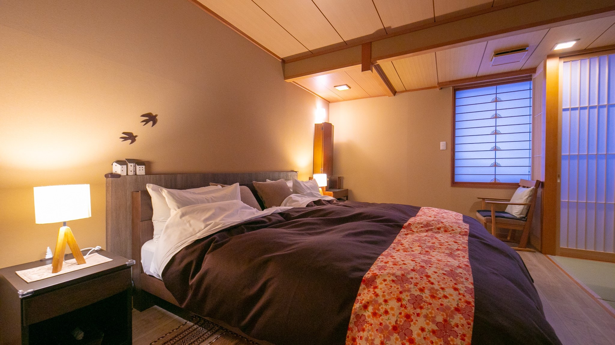 [Non-smoking] Japanese-Western style room with private dining "Masuyuki" "Ogusa" Children and elderly people are also safe