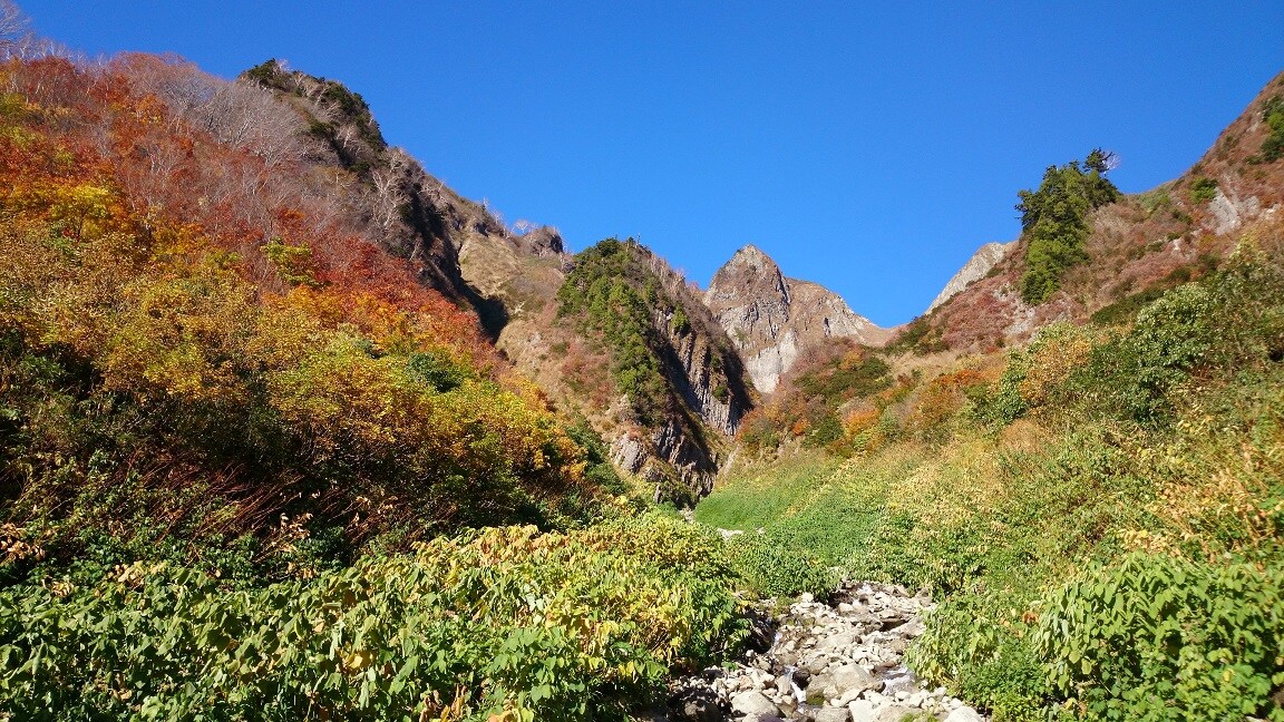 Mt. Amakasari Autumn leaves
