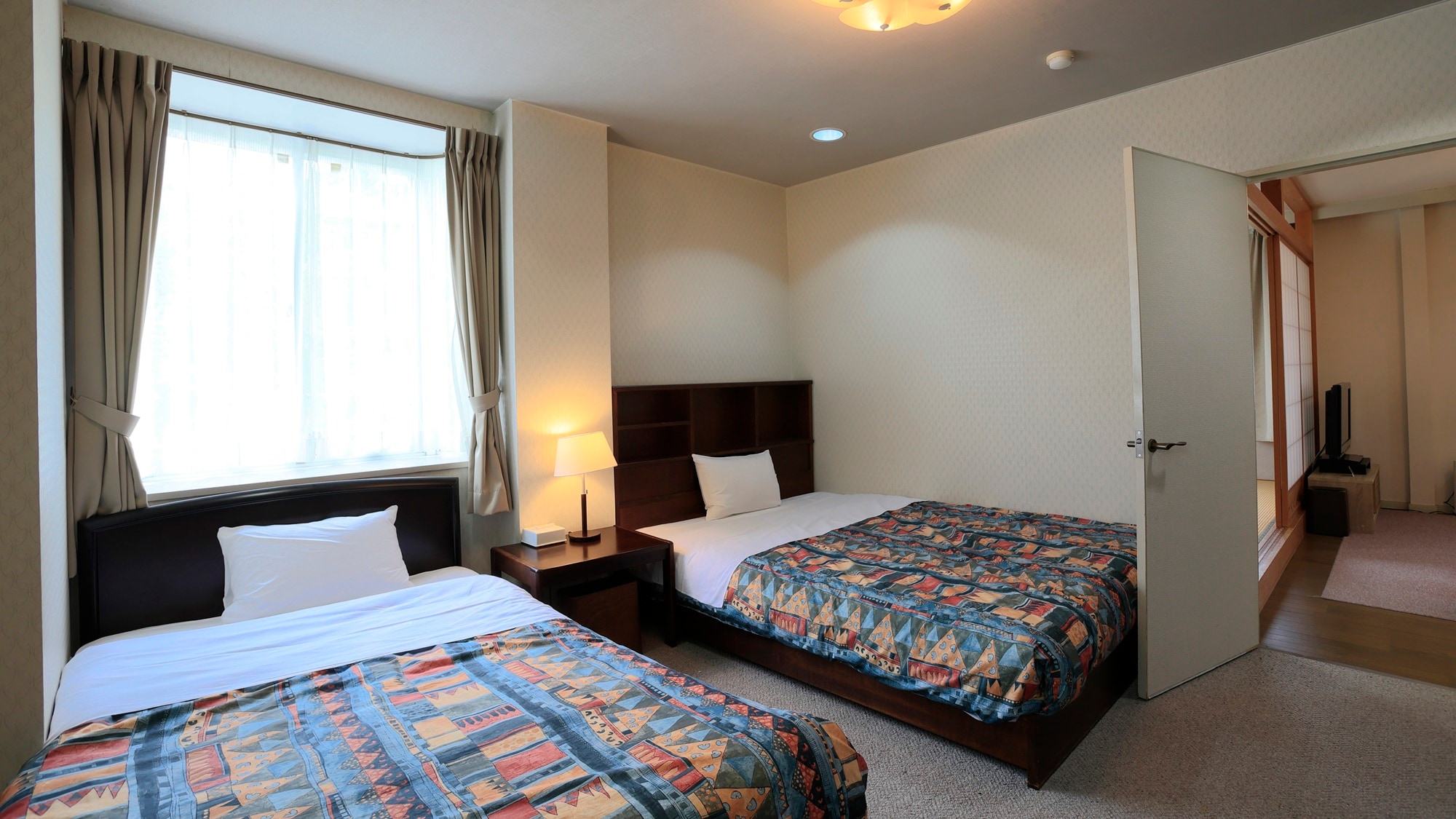 *[New Wing/Special Room (example)] This is the most spacious and relaxing room in the hotel.