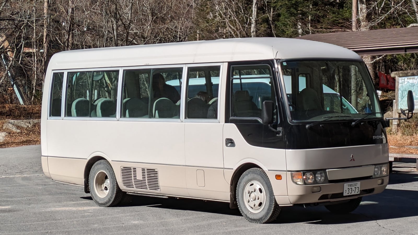 Enjoy Karinyu with ease using the direct shuttle bus from Tobu Shimoimaichi Station to Karinyu