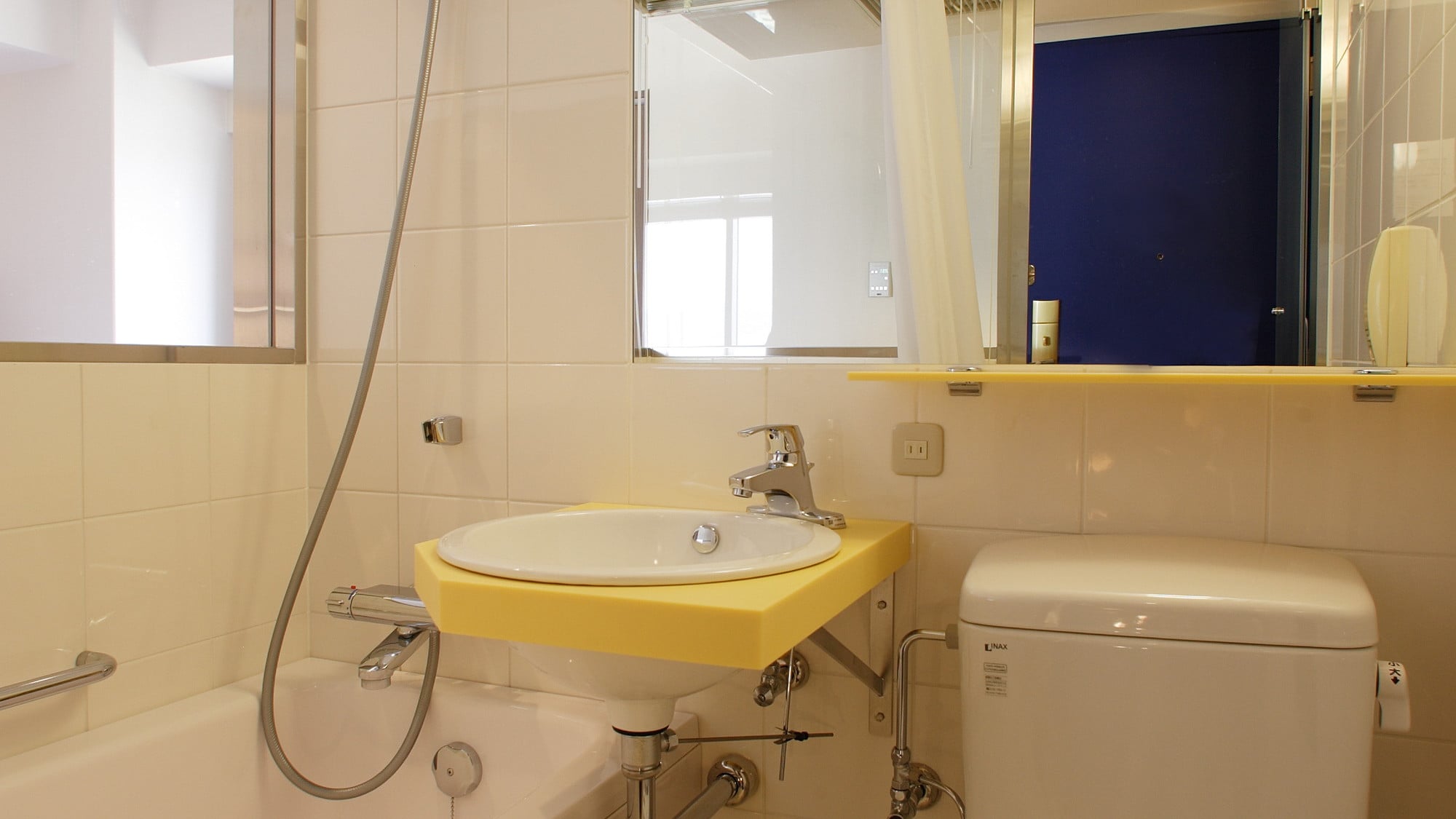 ◇时尚的宽大双人间：浴室