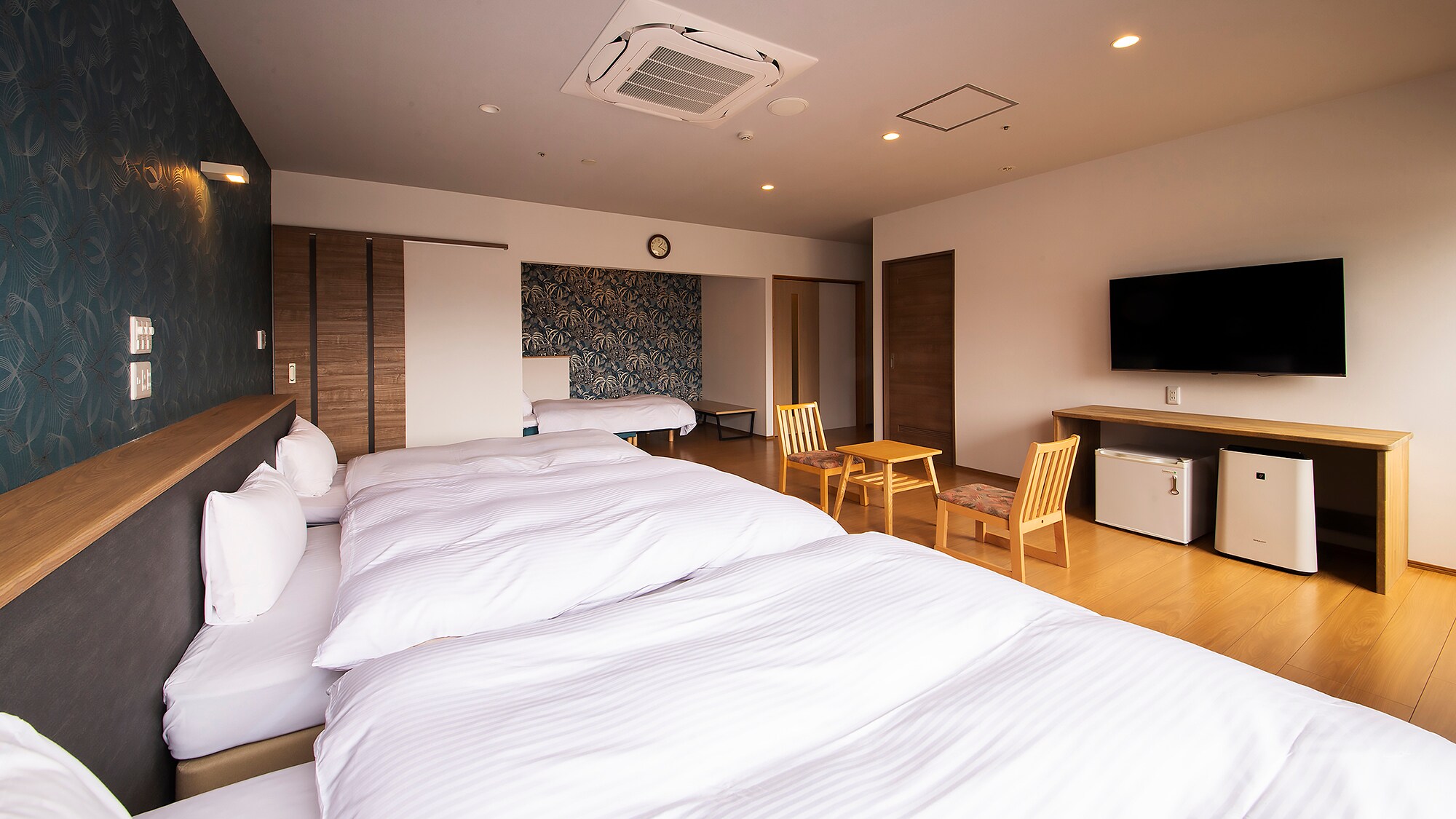 [Stylish DX Twin] Can accommodate up to 5 people by using an extra bed♪