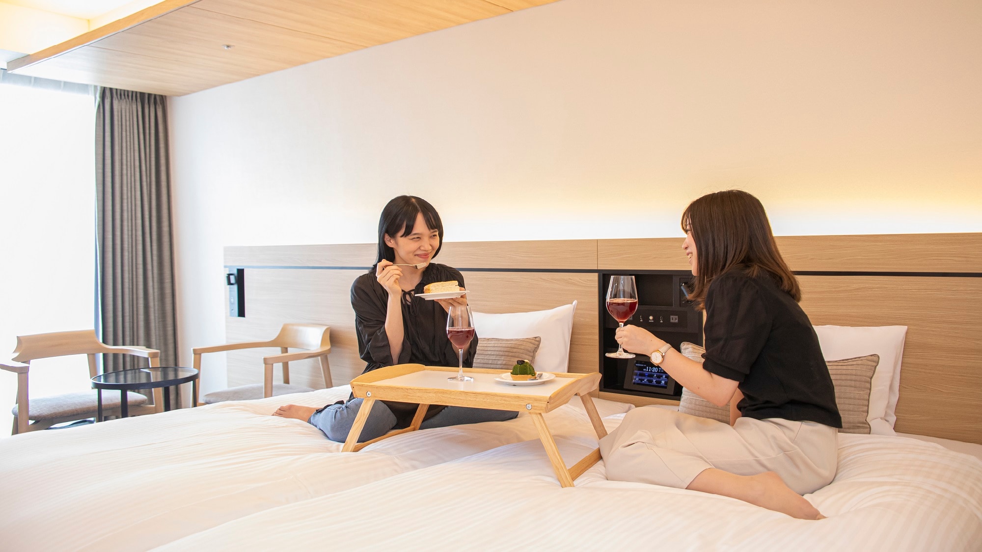 ◆Girls' night out in your room◆