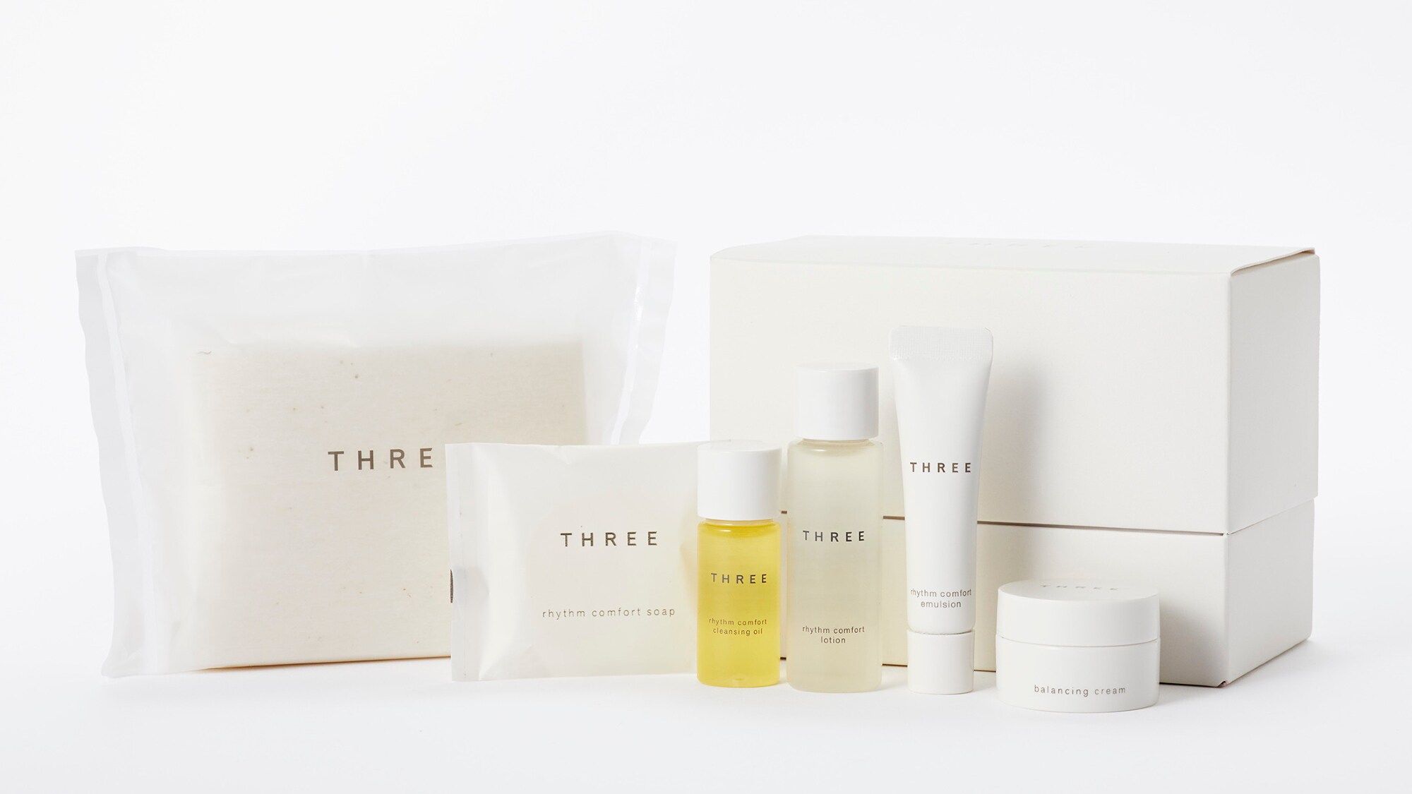[New Room] Quartet Room / THREE skin care set exclusive to this room