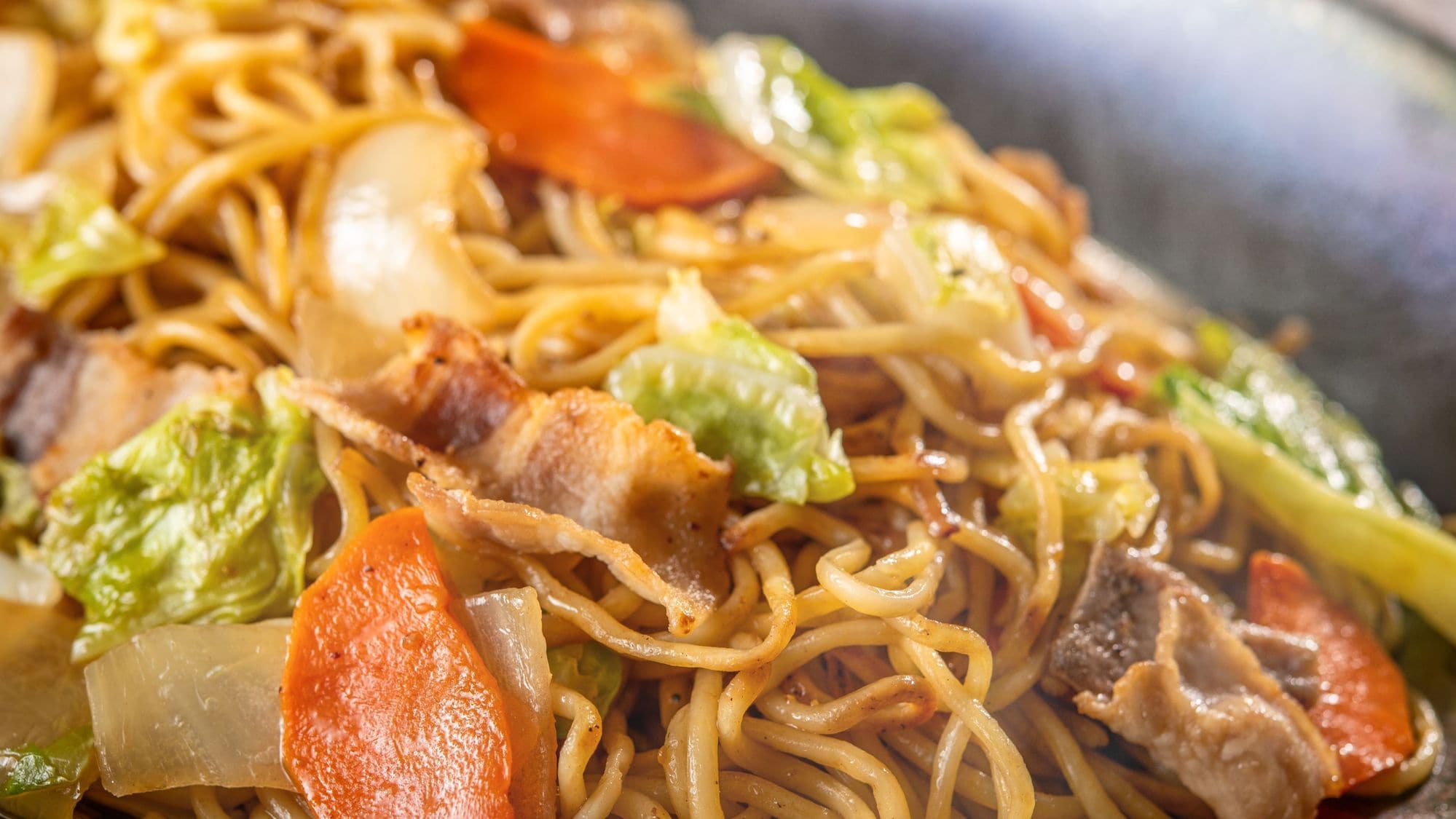 Incorporating the food culture and seasonal ingredients of northern Kanto, the restaurant serves dishes unique to this region in buffet style.