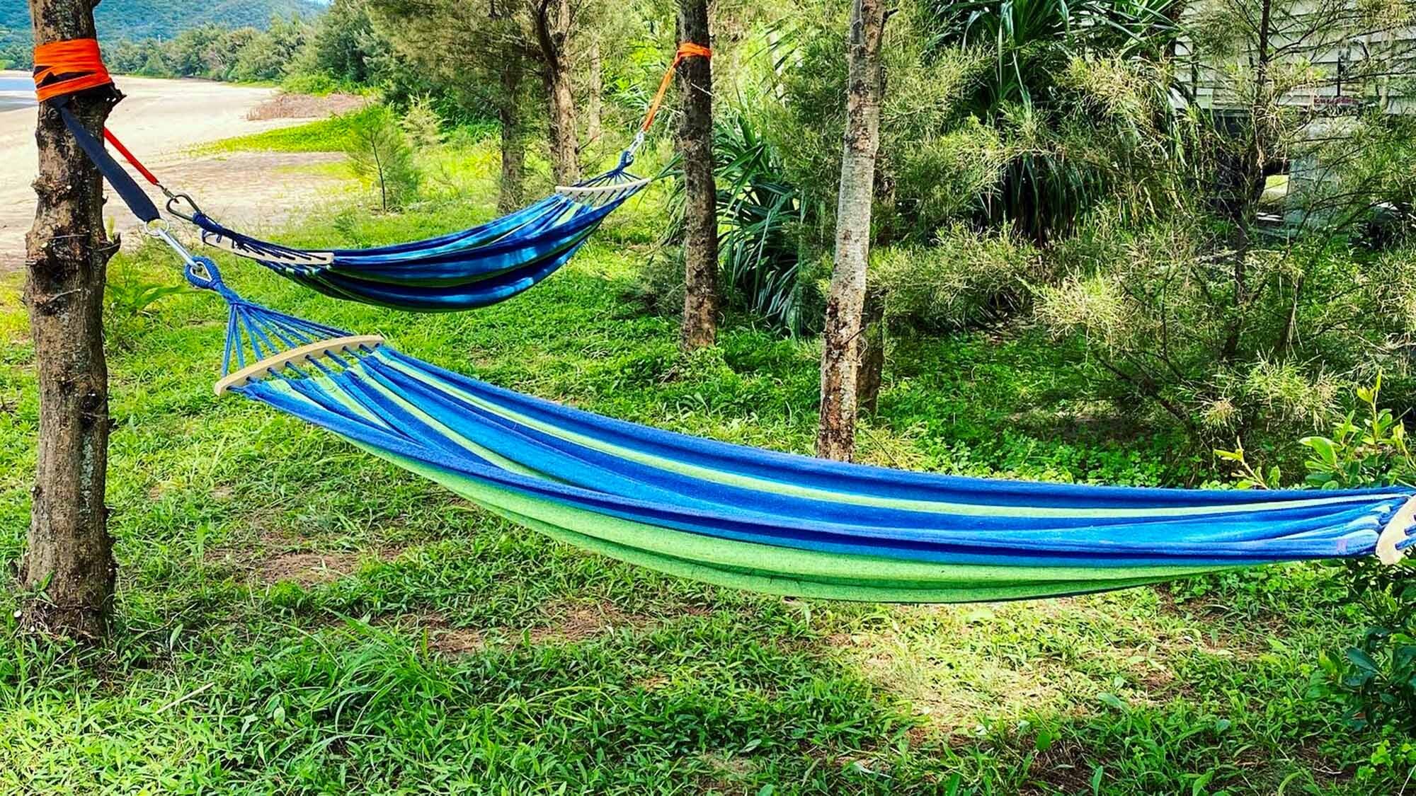 ・Please feel free to rest in the hammock