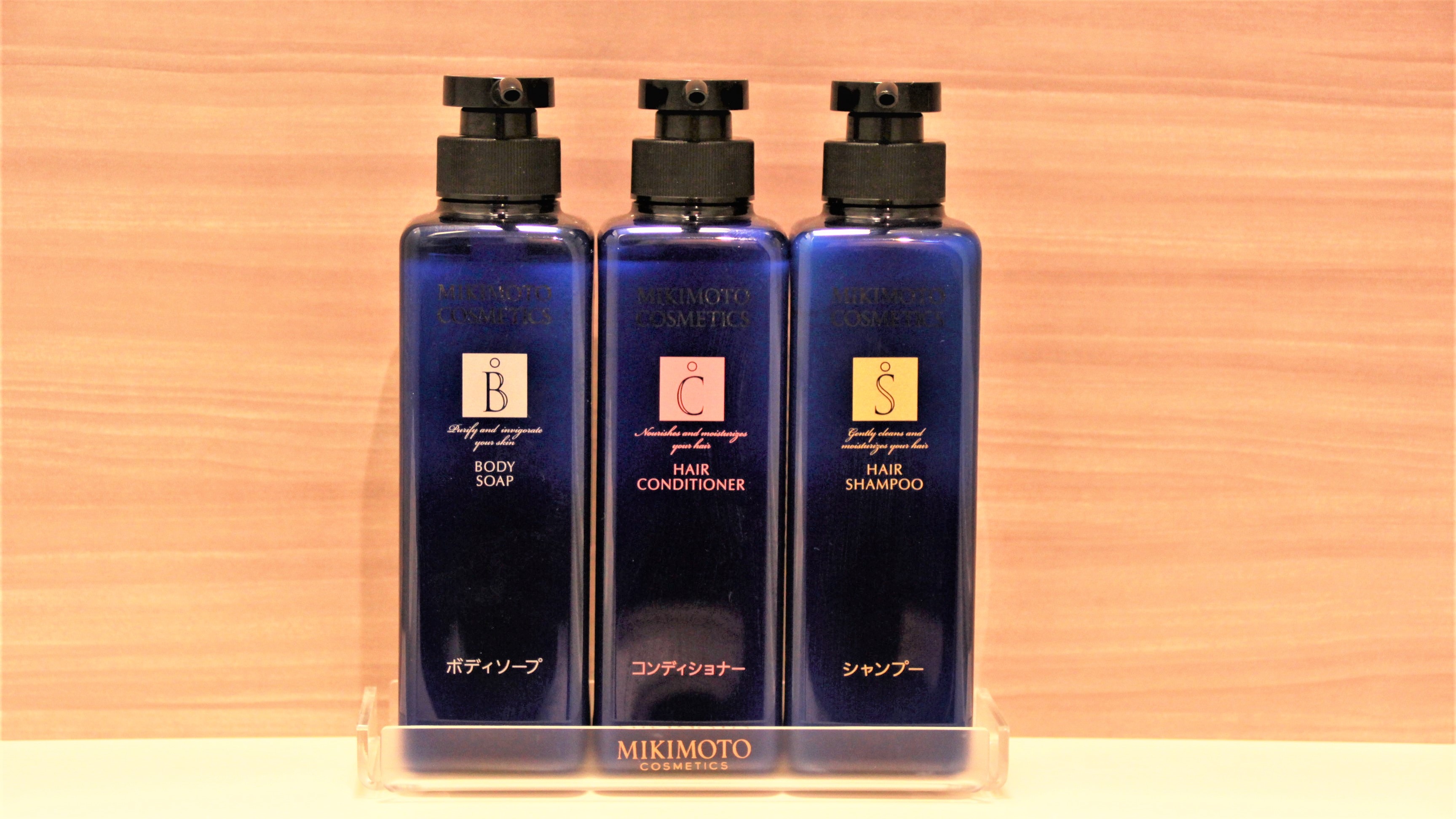 Mikimoto Cosmetics shampoo, conditioner and body soap installed in all rooms