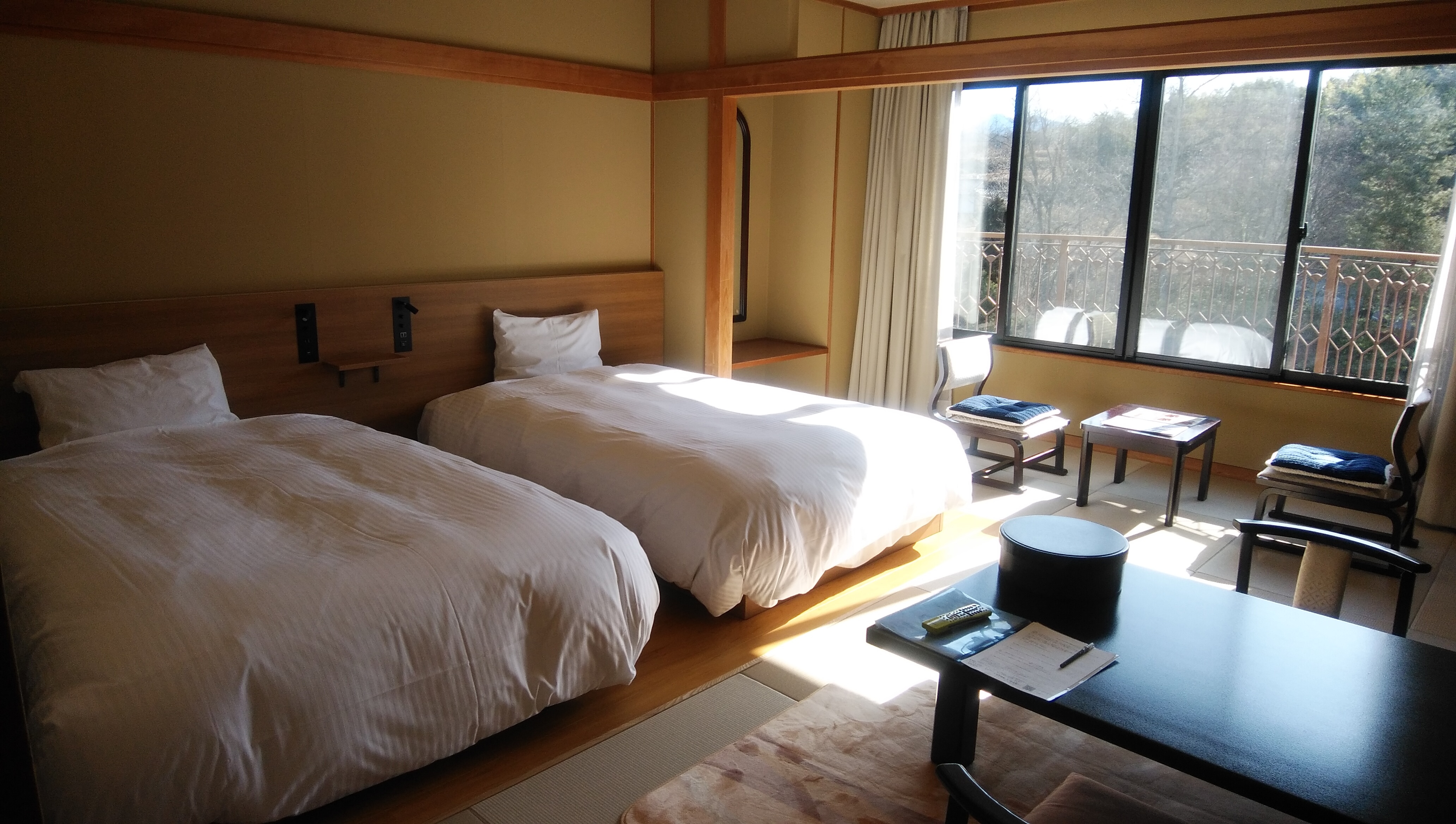 Simmons bed Japanese-Western style room