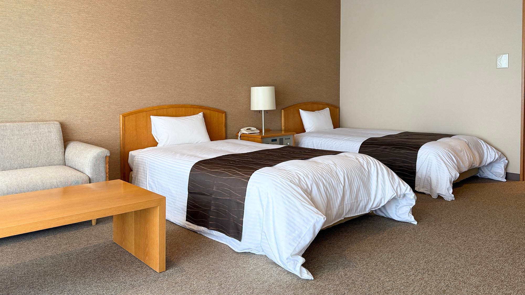 ・[Twin] After warming up in the hot spring, relax in your room. Enjoy a peaceful moment.