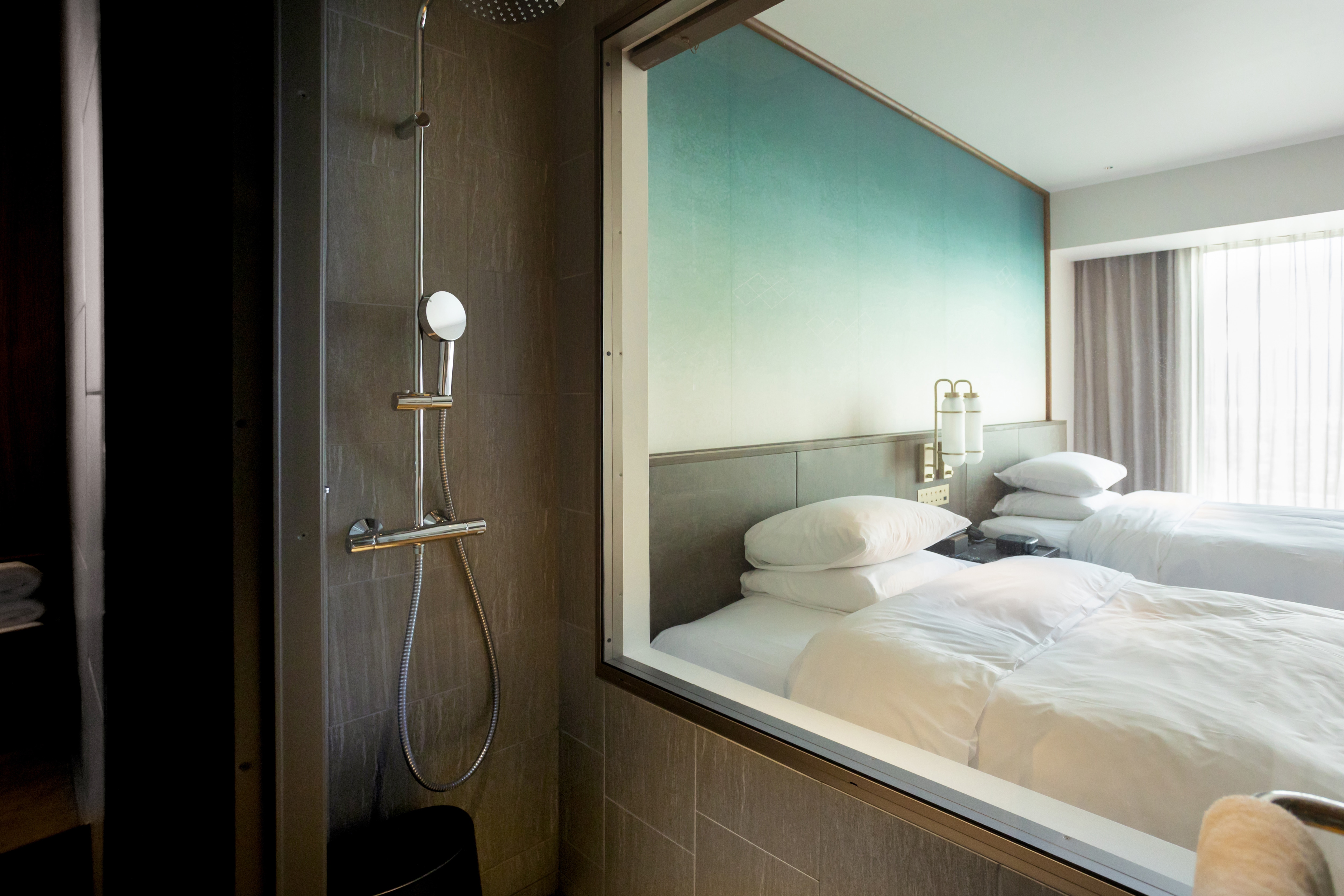 Guest room shower booth