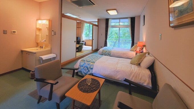 Guest room: Japanese-Western style room image