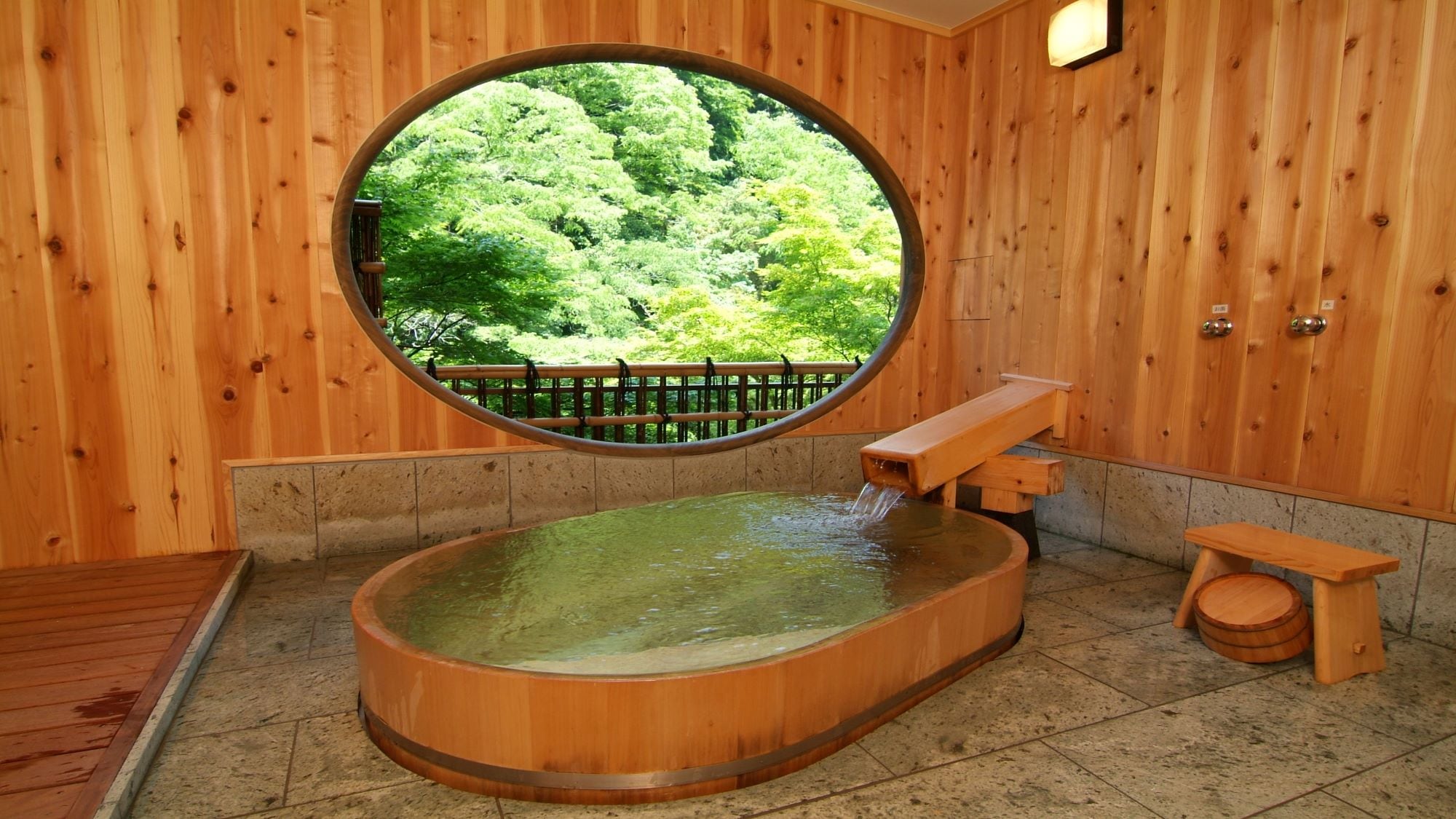 【帶露天浴池的維克多房】奢華享受私家溫泉