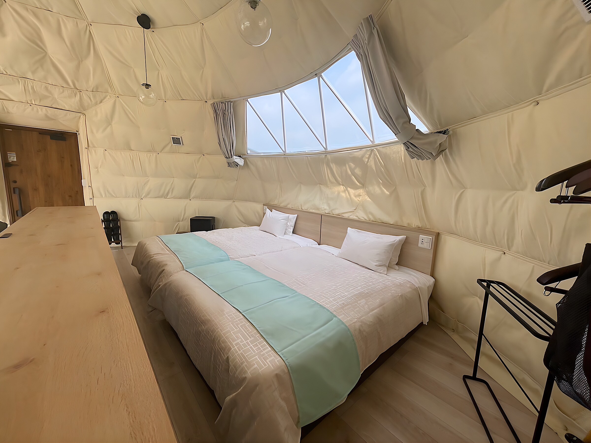 ห้องพักสไตล์ตะวันตกโมเดิร์น (ห้องสไตล์ตะวันตก) & (อนุญาตให้นำสุนัขเข้าพักได้)