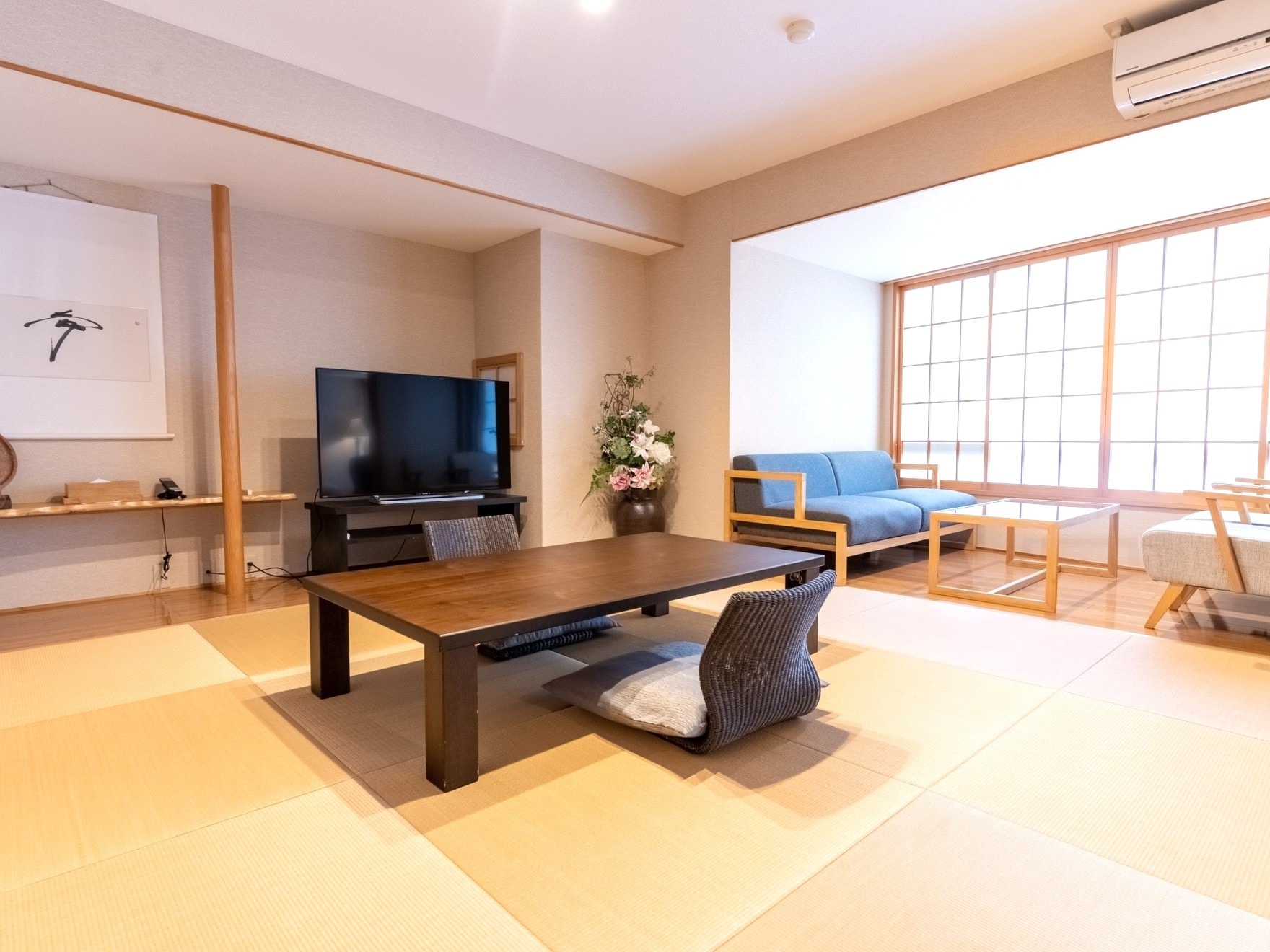 Kamar suite_Area kamar bergaya Jepang