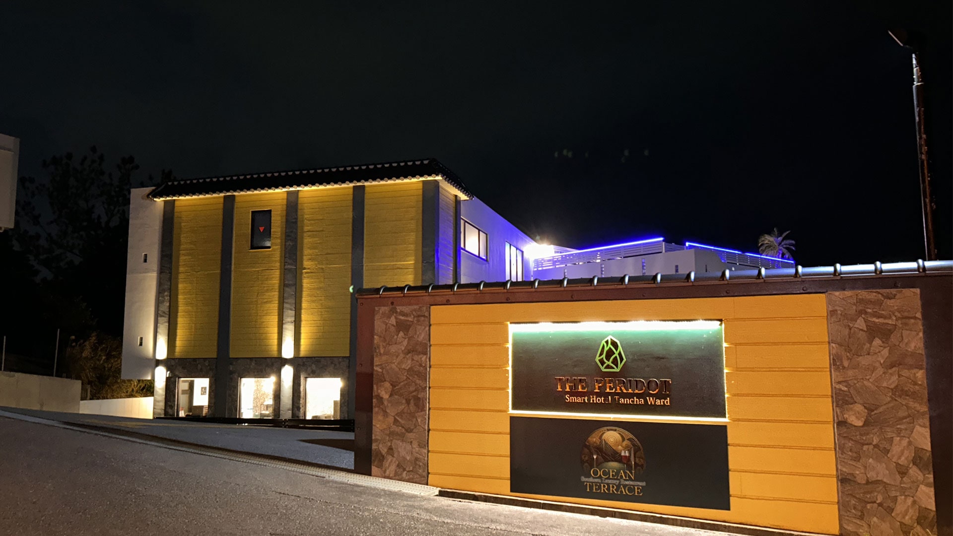 Hotel exterior (night)