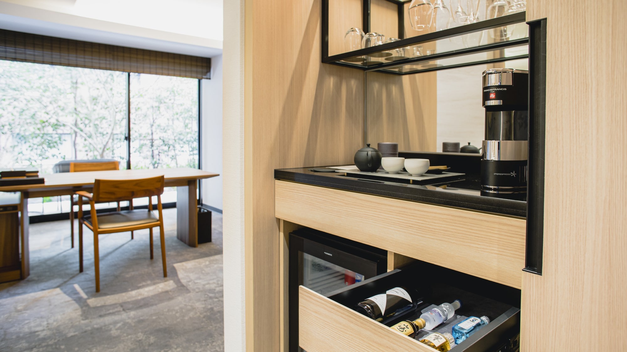 Image of Junior Terrace Suite