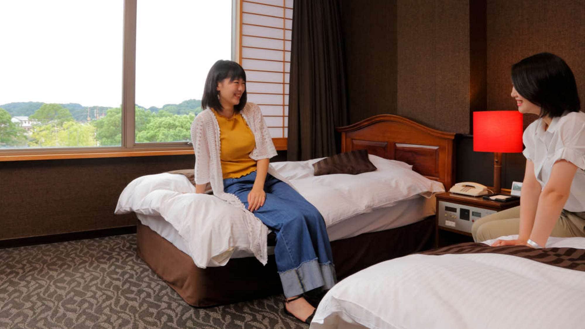 <방> 일본과 서양실 세미 스위트 (48㎡) 방에서 느긋하게 휴식의 한 때 ♪