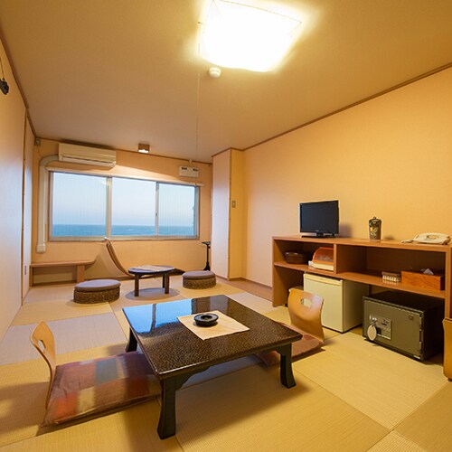 ห้องพักสไตล์ญี่ปุ่นอัพเกรดวิวทะเล (302)