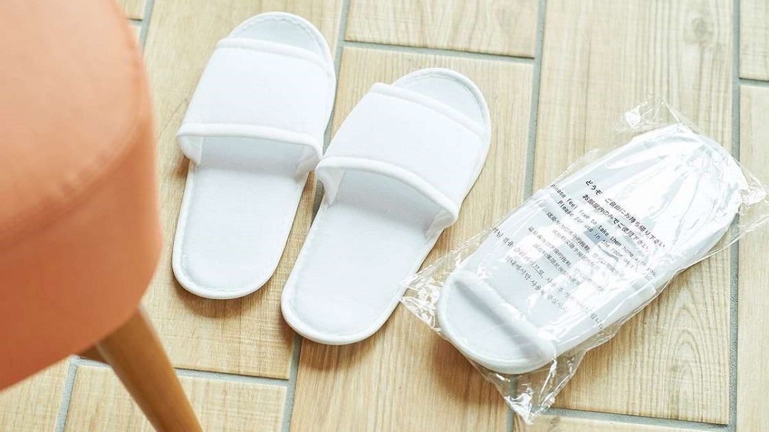 Disposable slippers