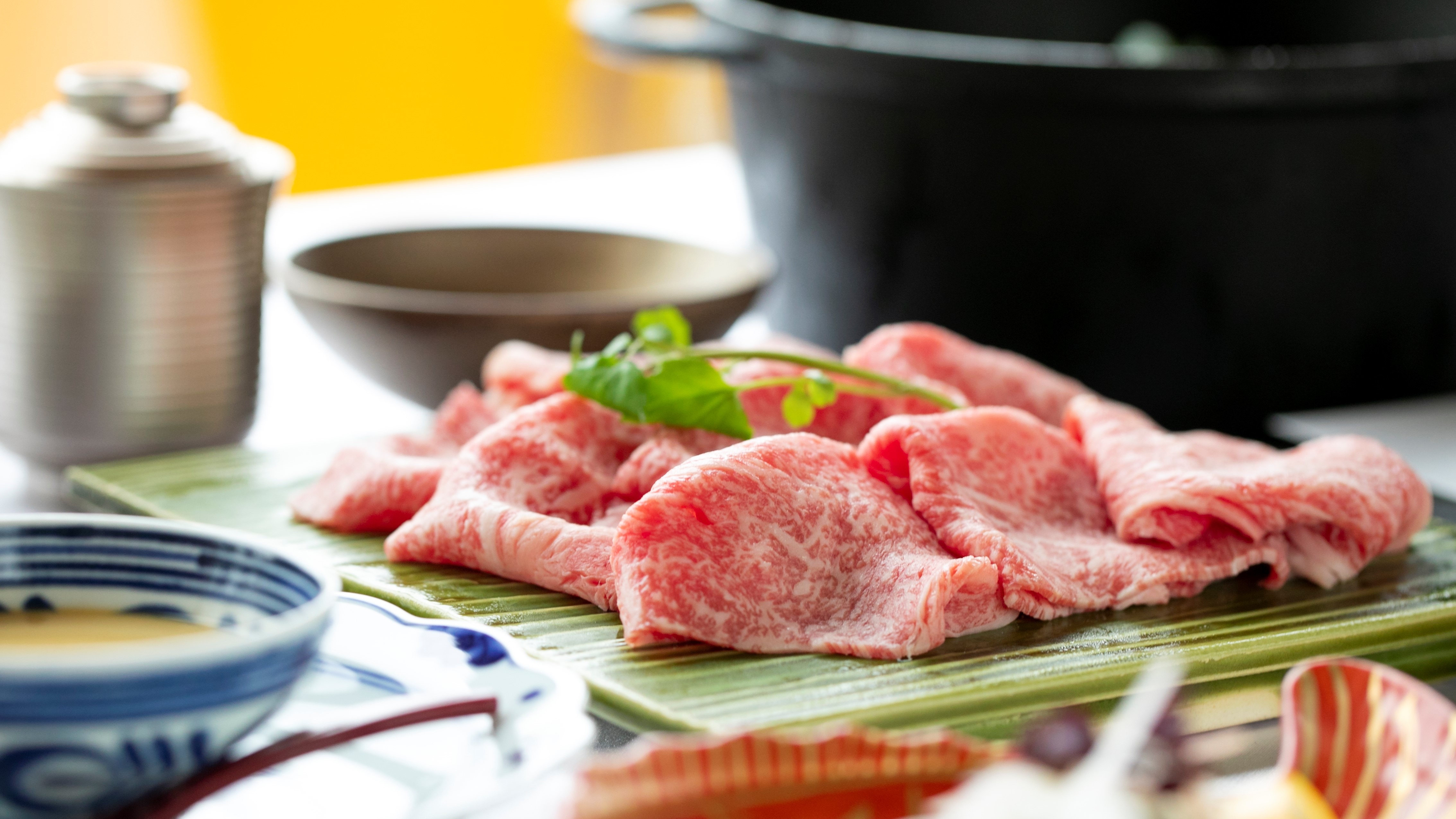 Awaji beef, mountain and sea tomato sukiyaki