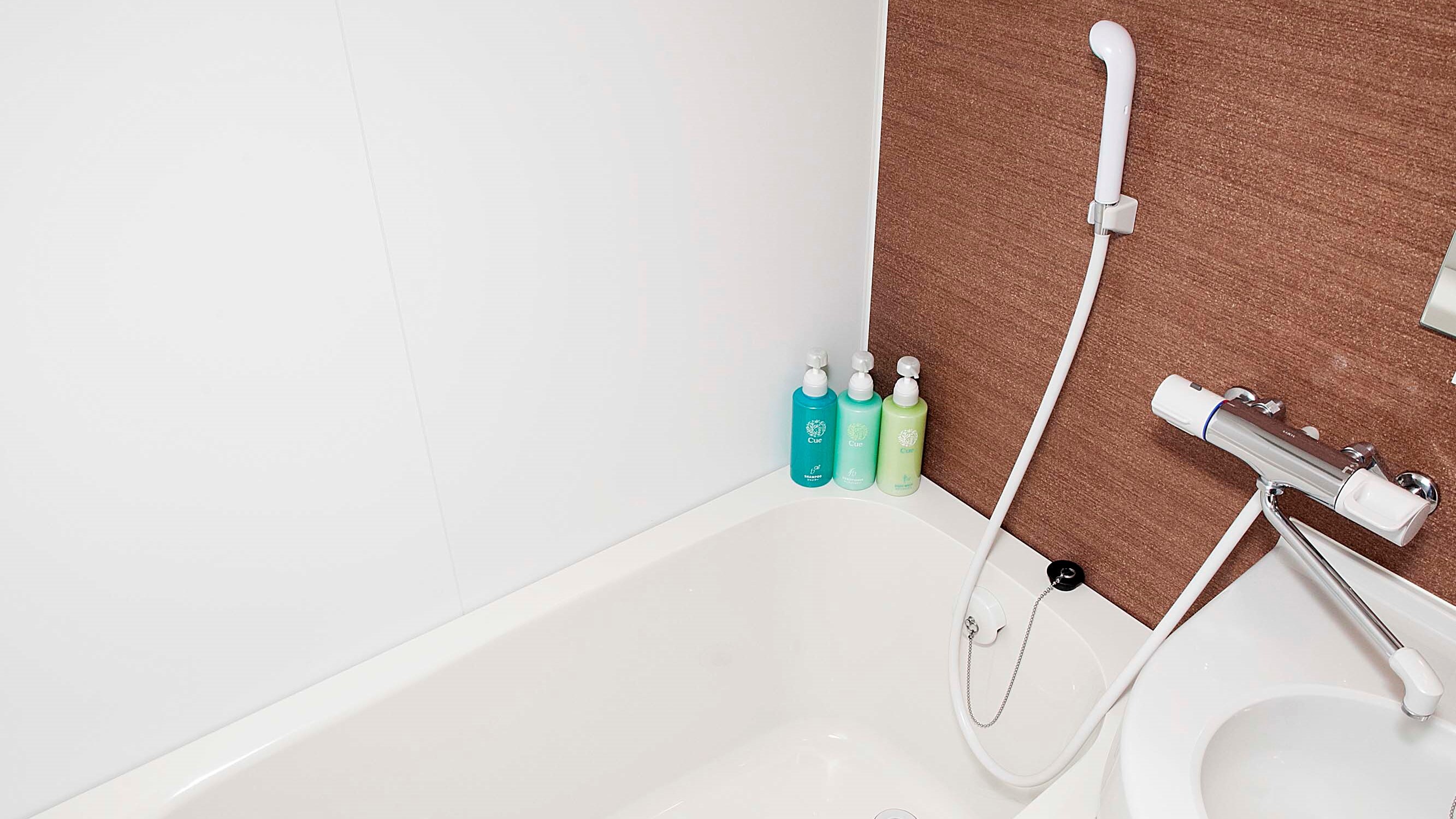 Guest room unit bath