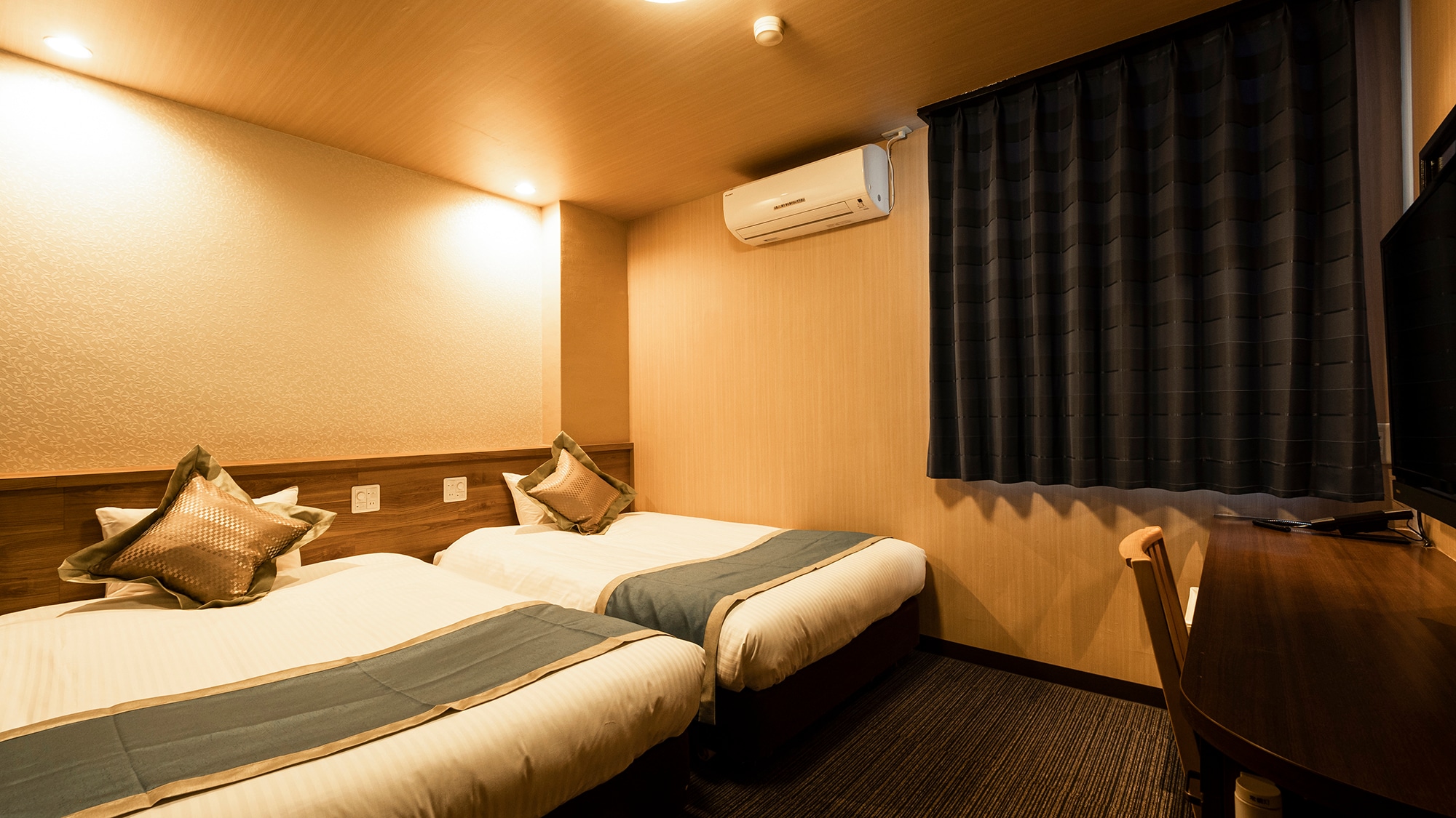 ◇ Twin room ◇ Bed width 120 cm & times; 2 units