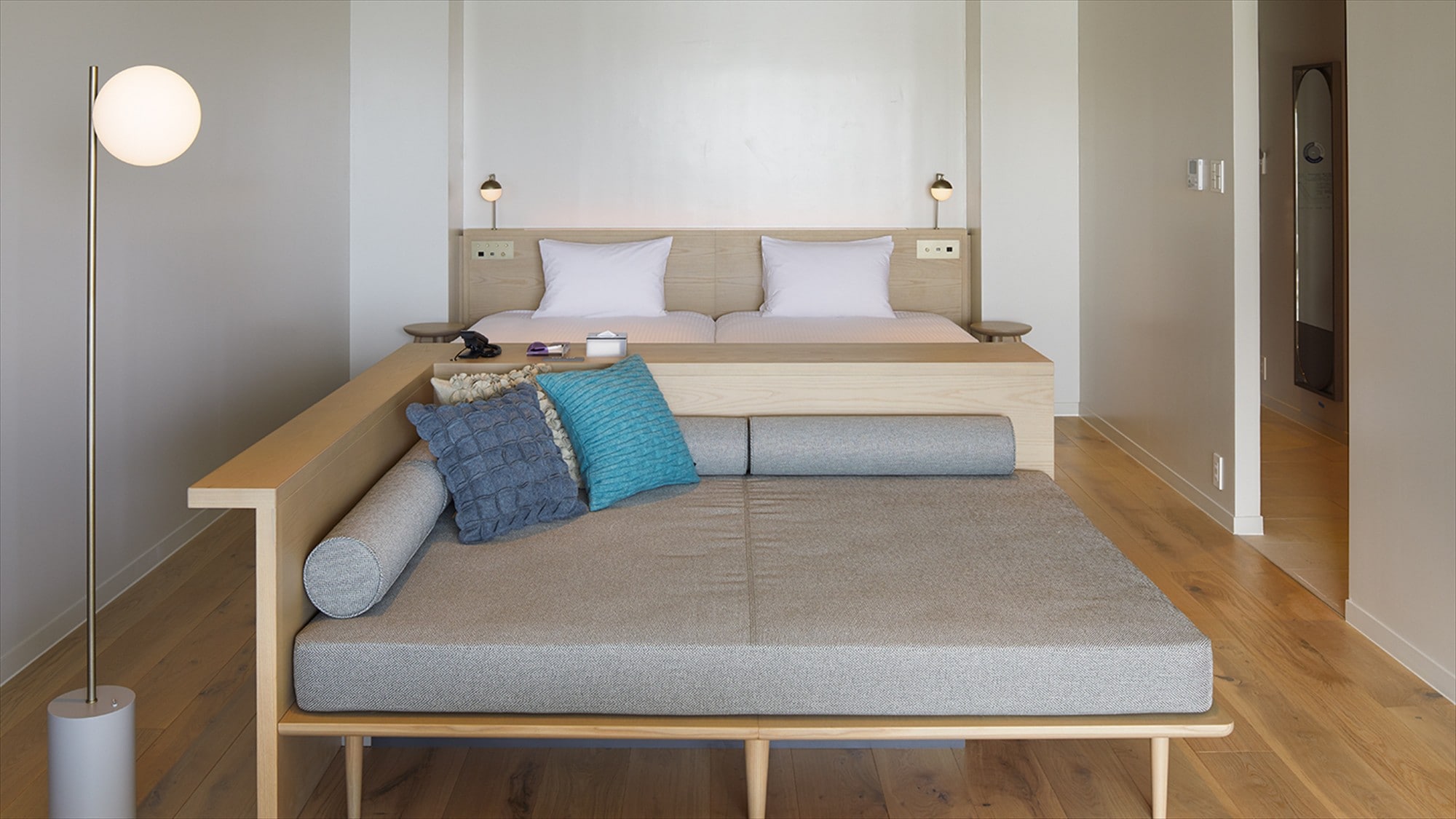 Deluxe Room (Japanese-Western style)
