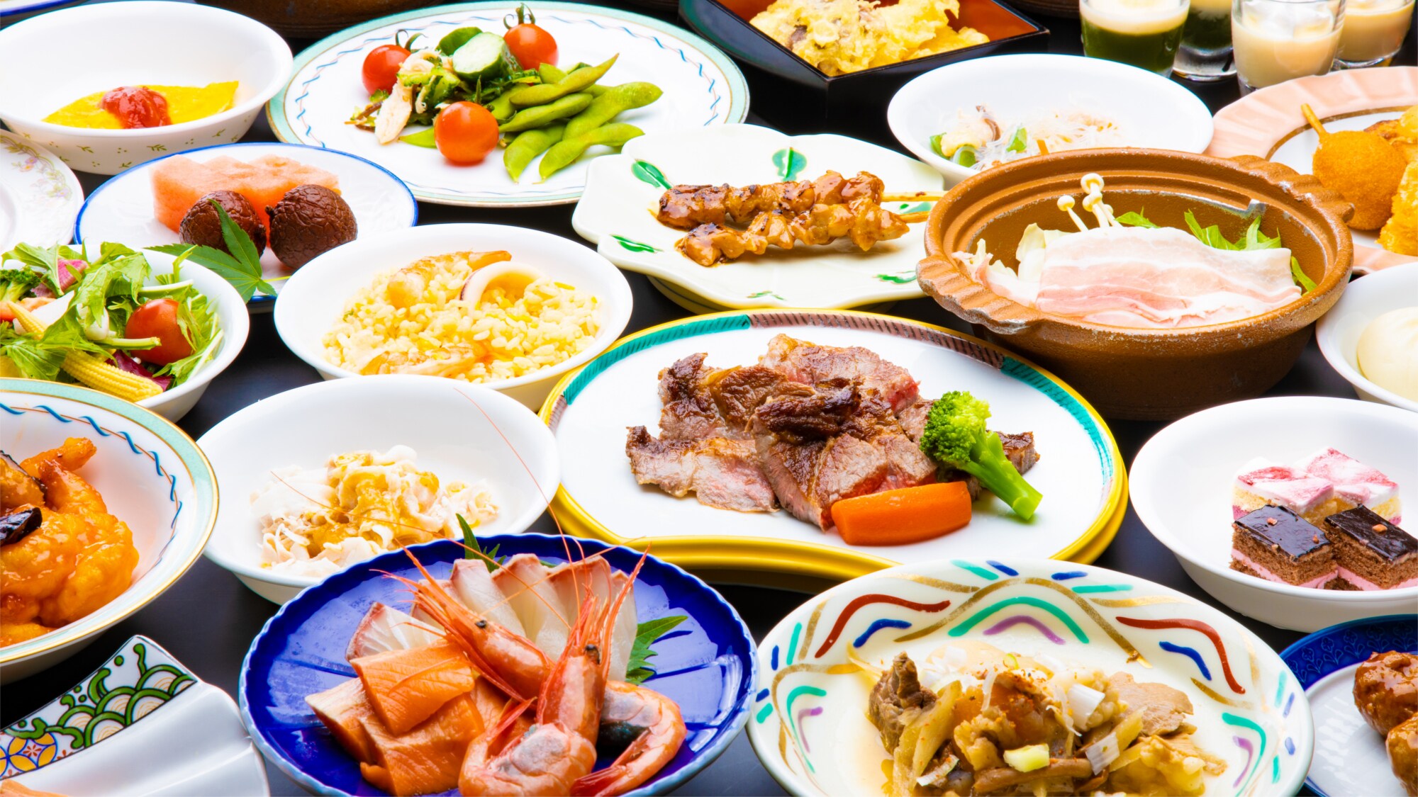 [Makan malam prasmanan] Anda dapat menikmati berbagai hidangan Jepang, Barat, dan Cina (gambar adalah gambar)