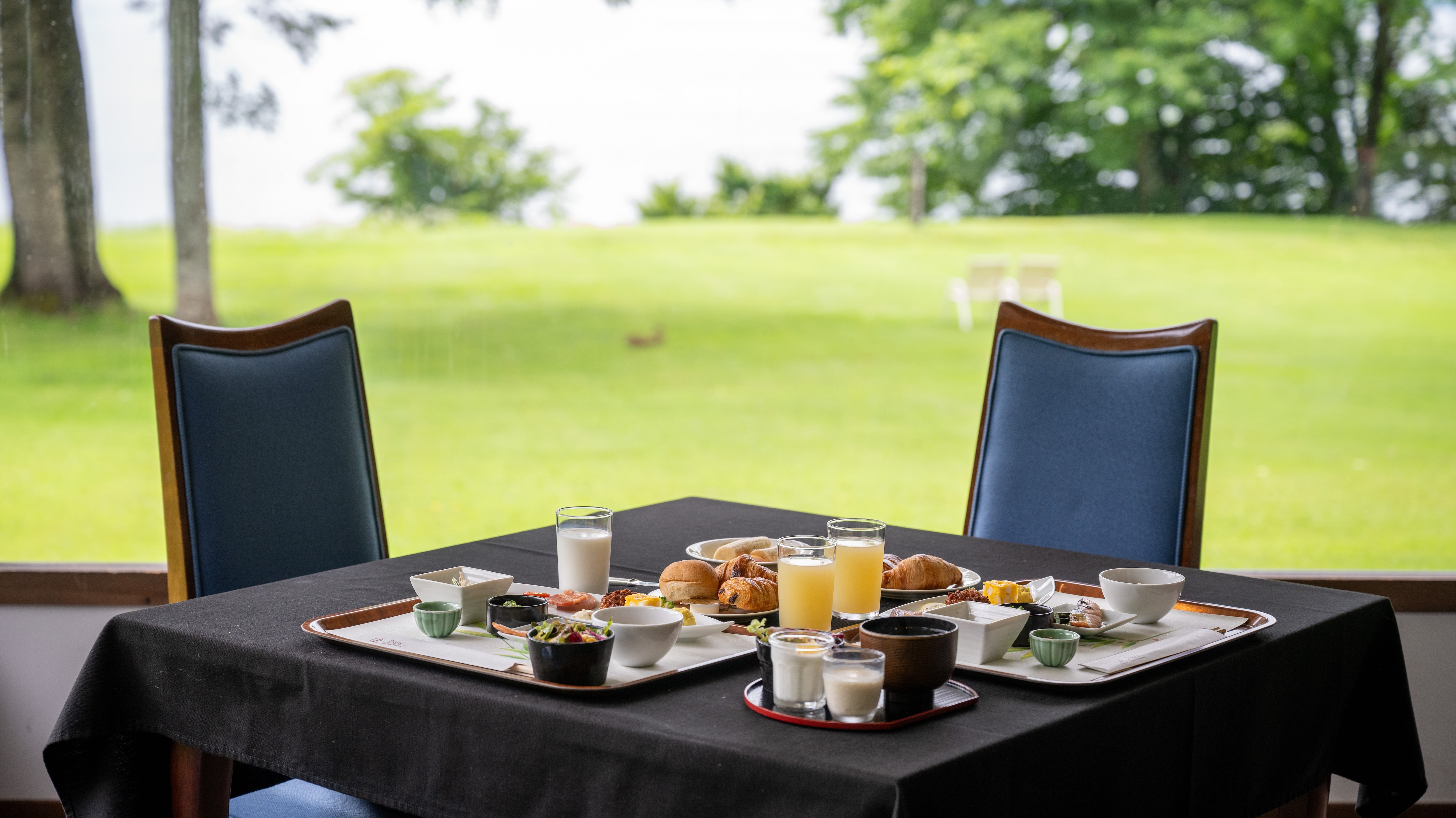 【早餐：十和田湖日出早晨】日式和西式料理（圖片僅供參考）