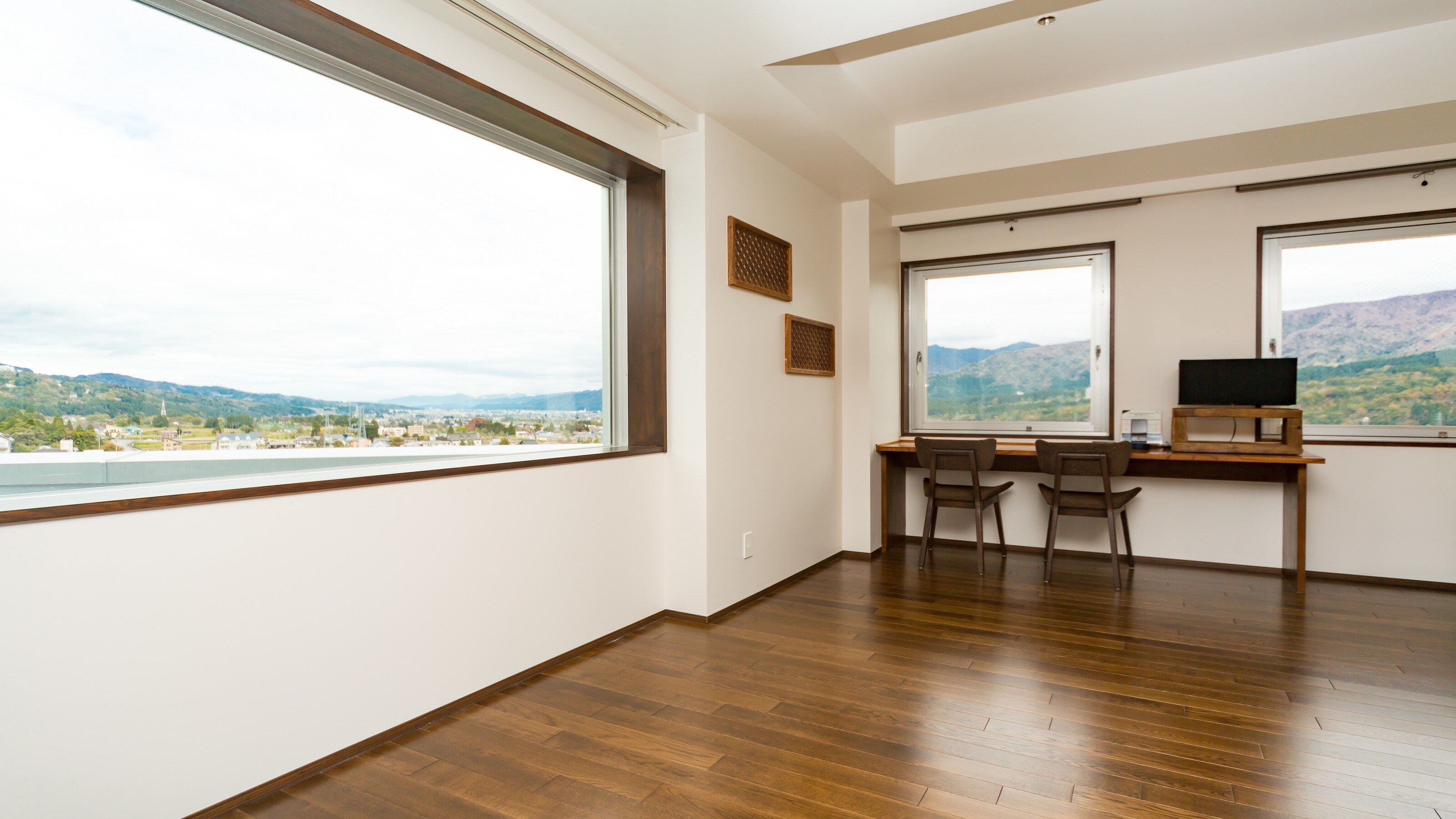 501 Windows