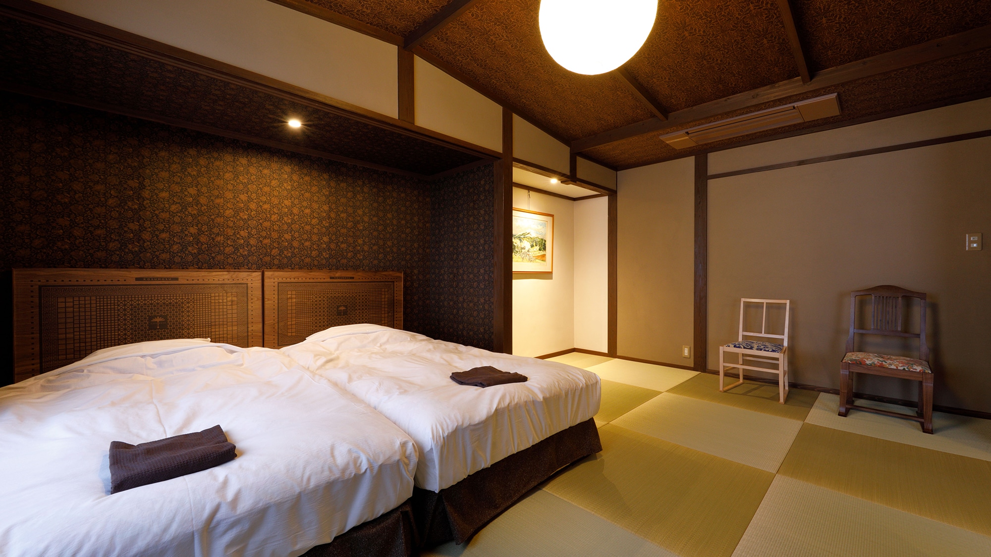 Main building Japanese-style room (two rooms)