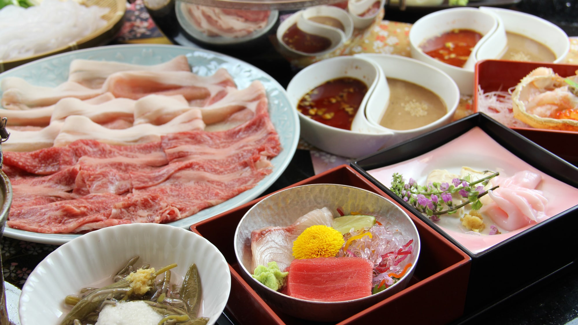 ■Dinner■Beef shabu-shabu & pork shabu-shabu (food image)