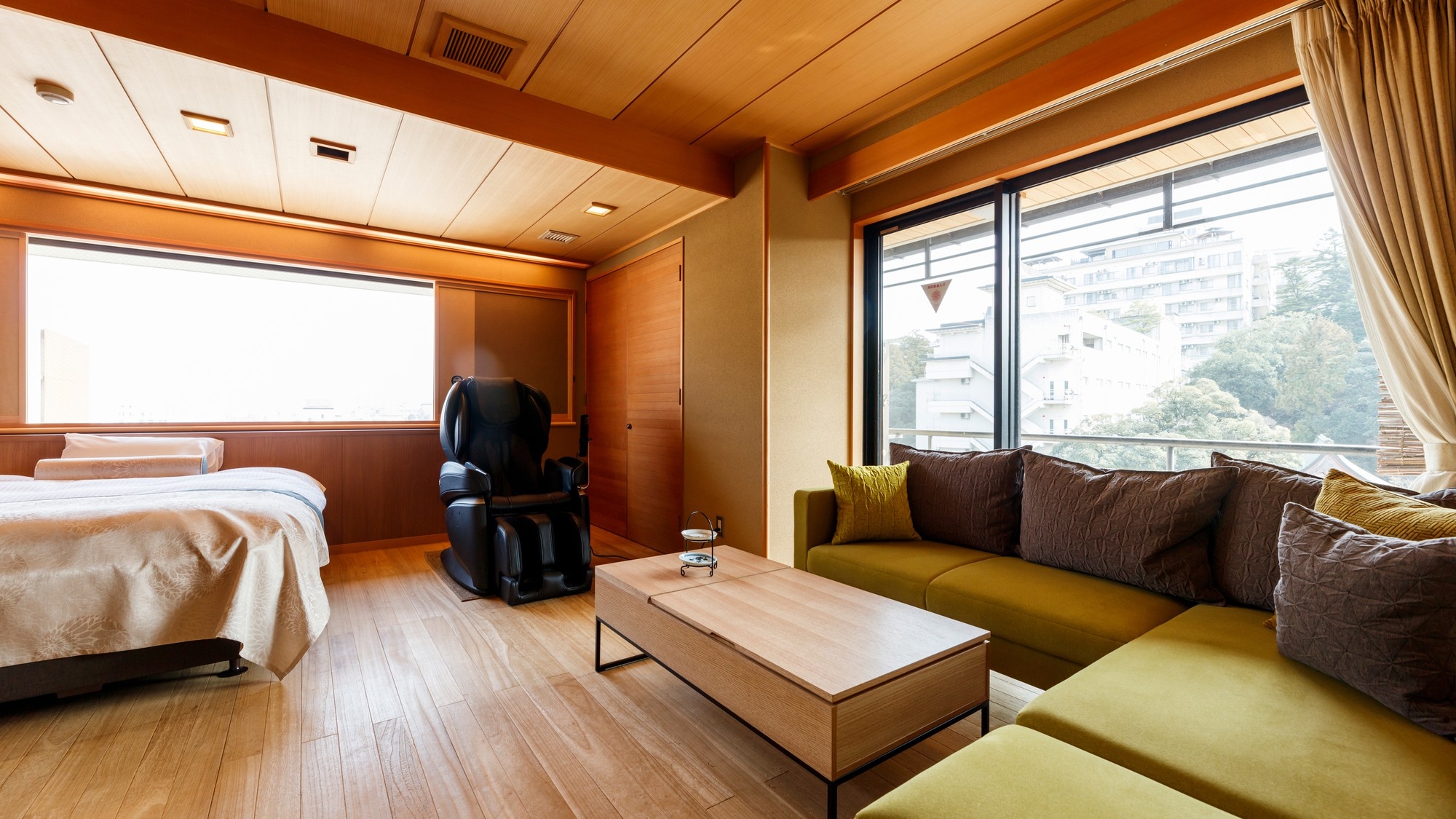 ~ Ocher ~ Premium Japanese-Western style room with open-air bath