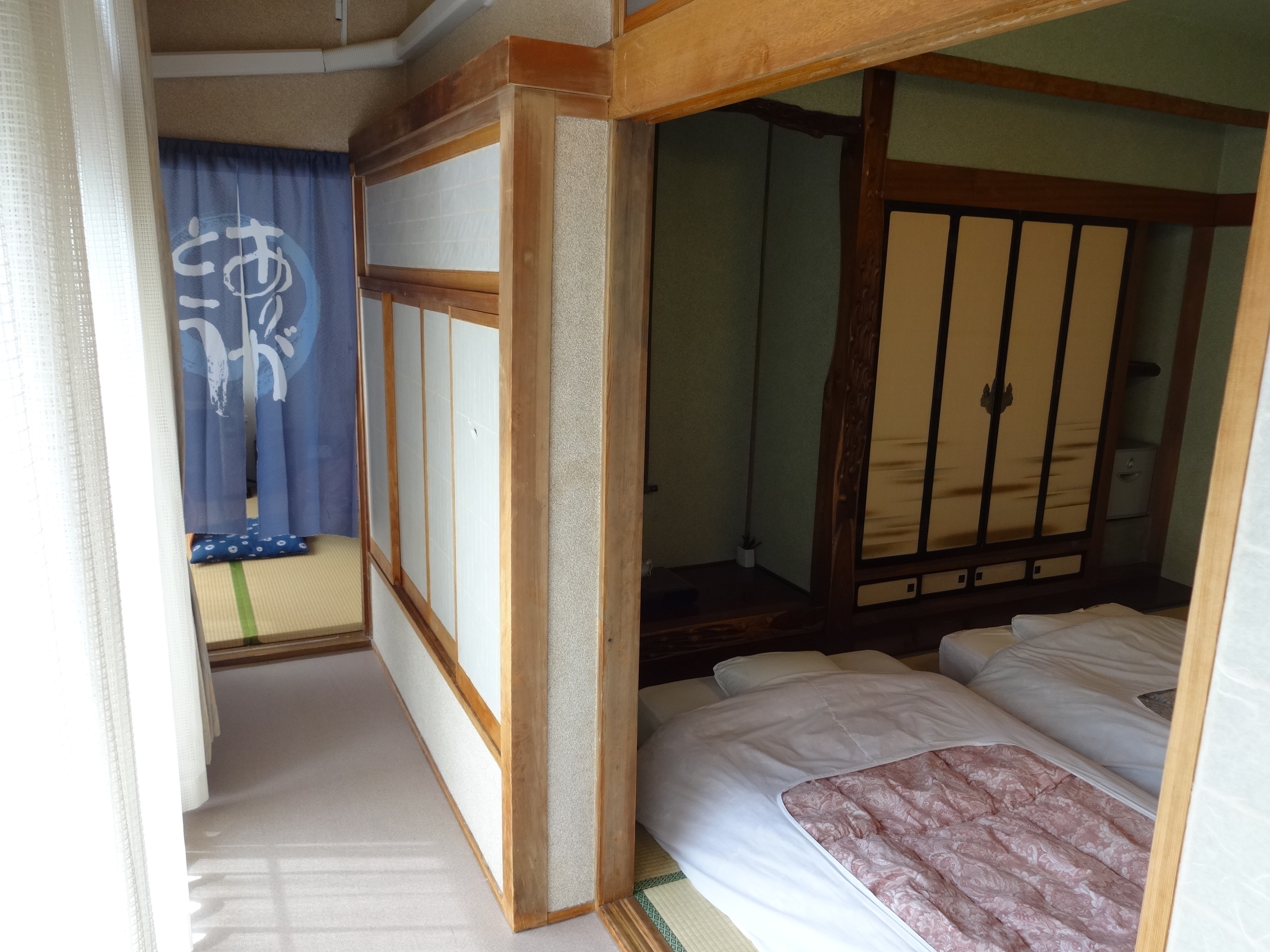 No. 102: Main room and separate room (7.5 tatami mats)