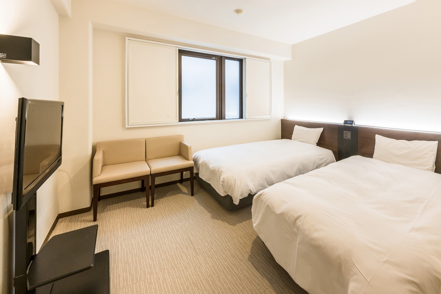 Kamar Twin Tipe B Bebas Rokok