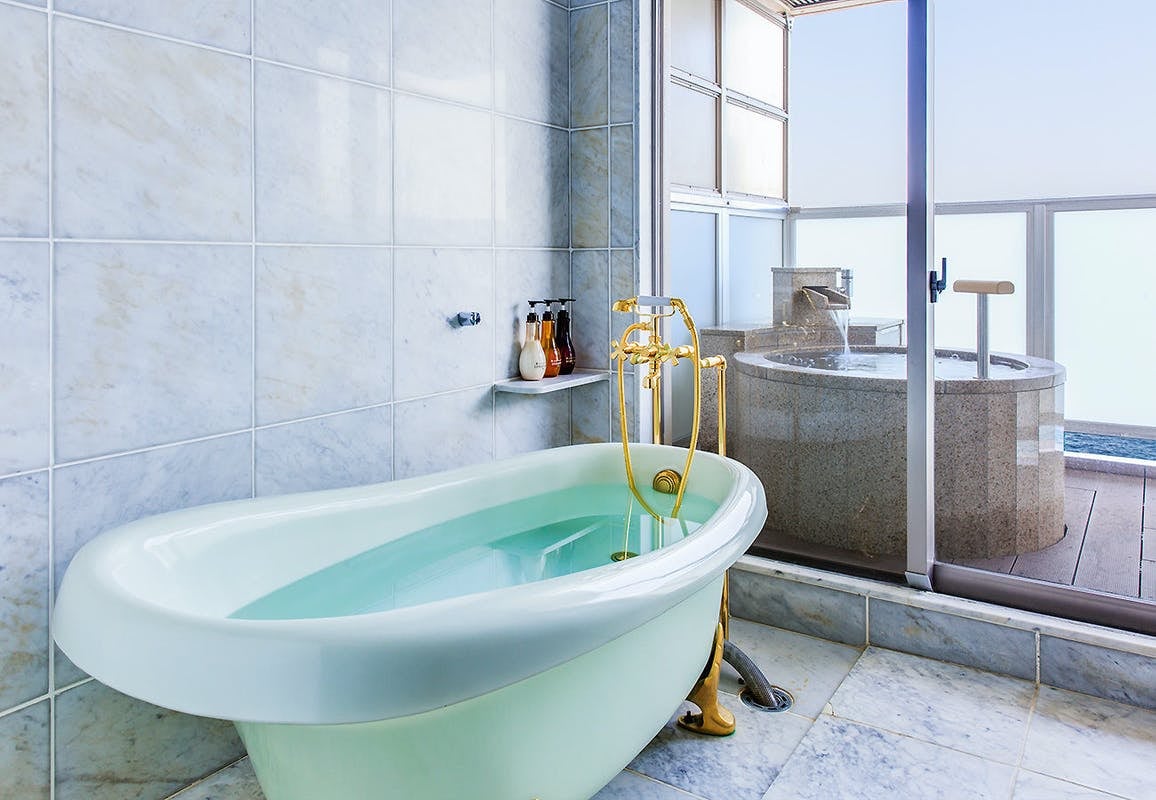 Guest room H type with open-air bath (non-smoking)