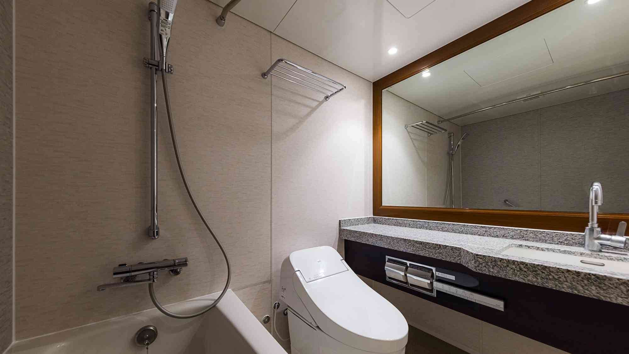 [Pet Friendly Twin] Bathroom