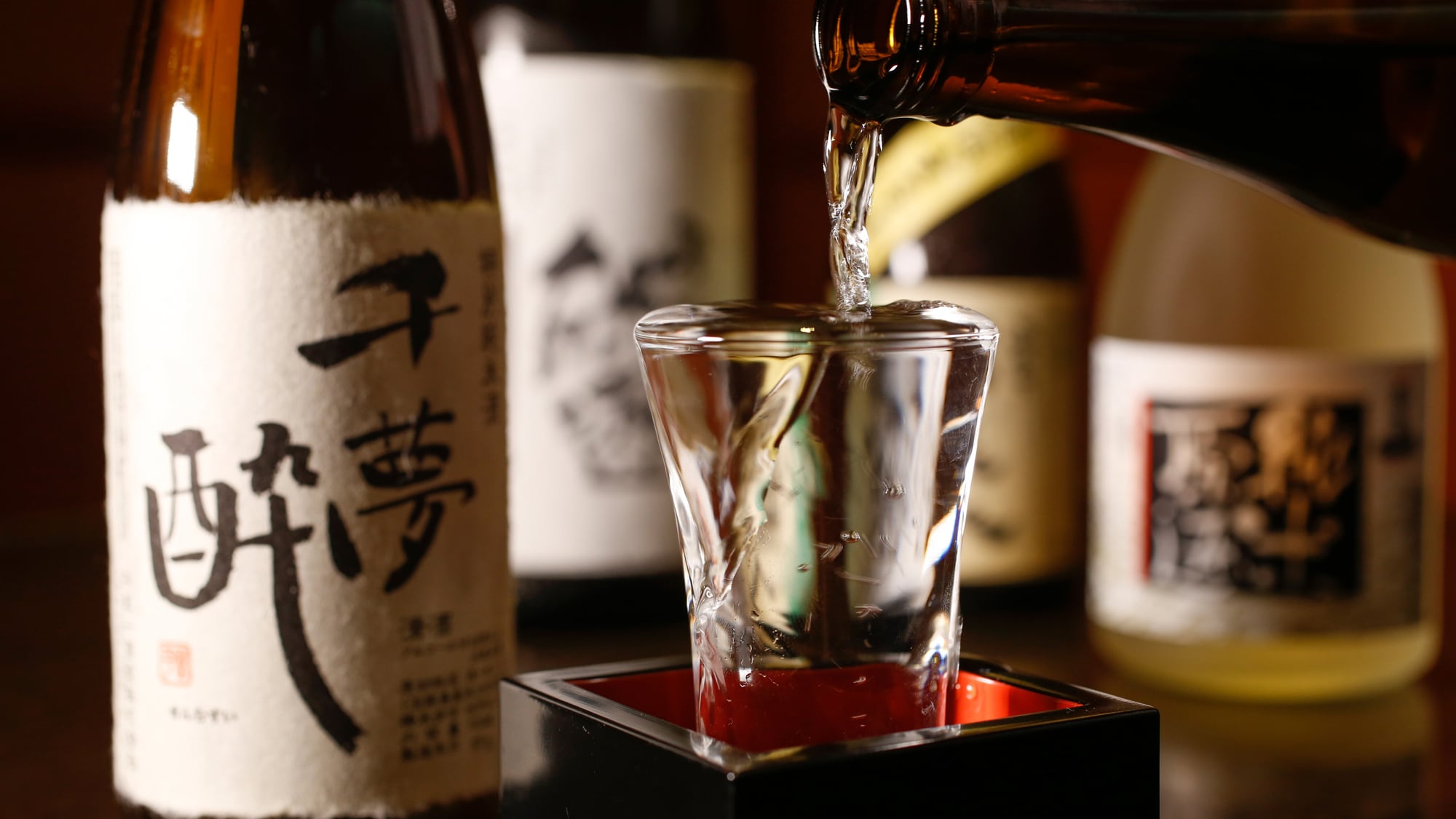 請搭配淡路島的當地酒一起享用（圖）