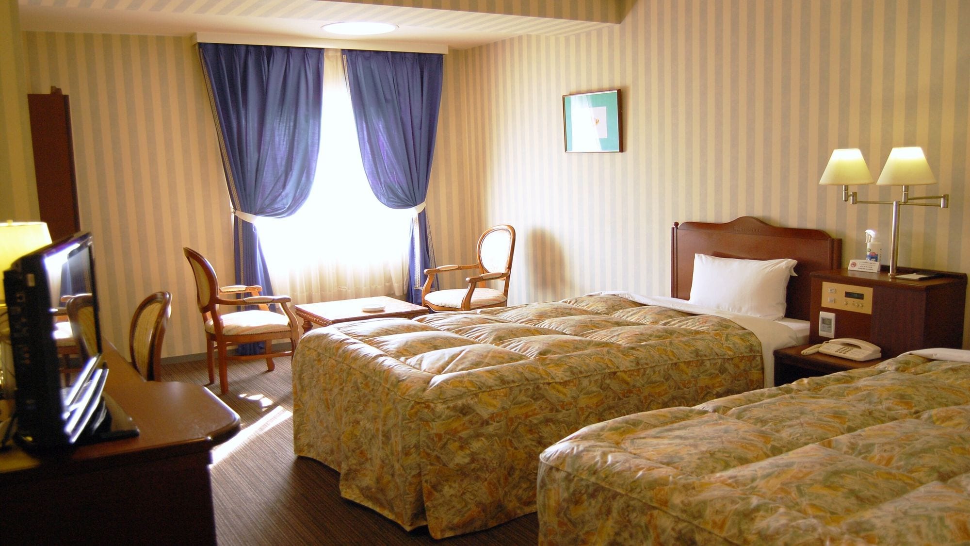 Sky Twin Room (non-smoking) image