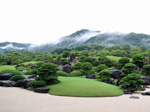 Adachi Museum of Art Garden (fog)